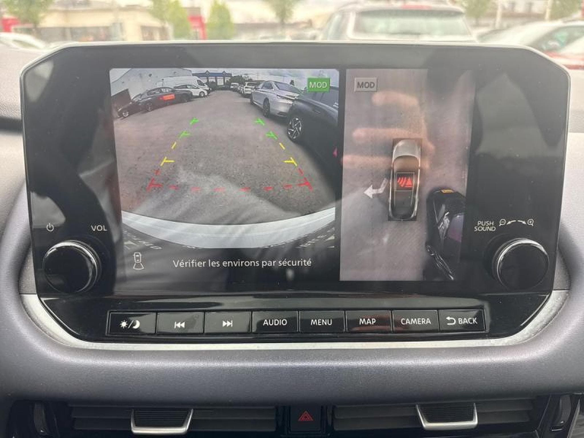 Nissan Qashqai TEKNA (2021) - Foto 15