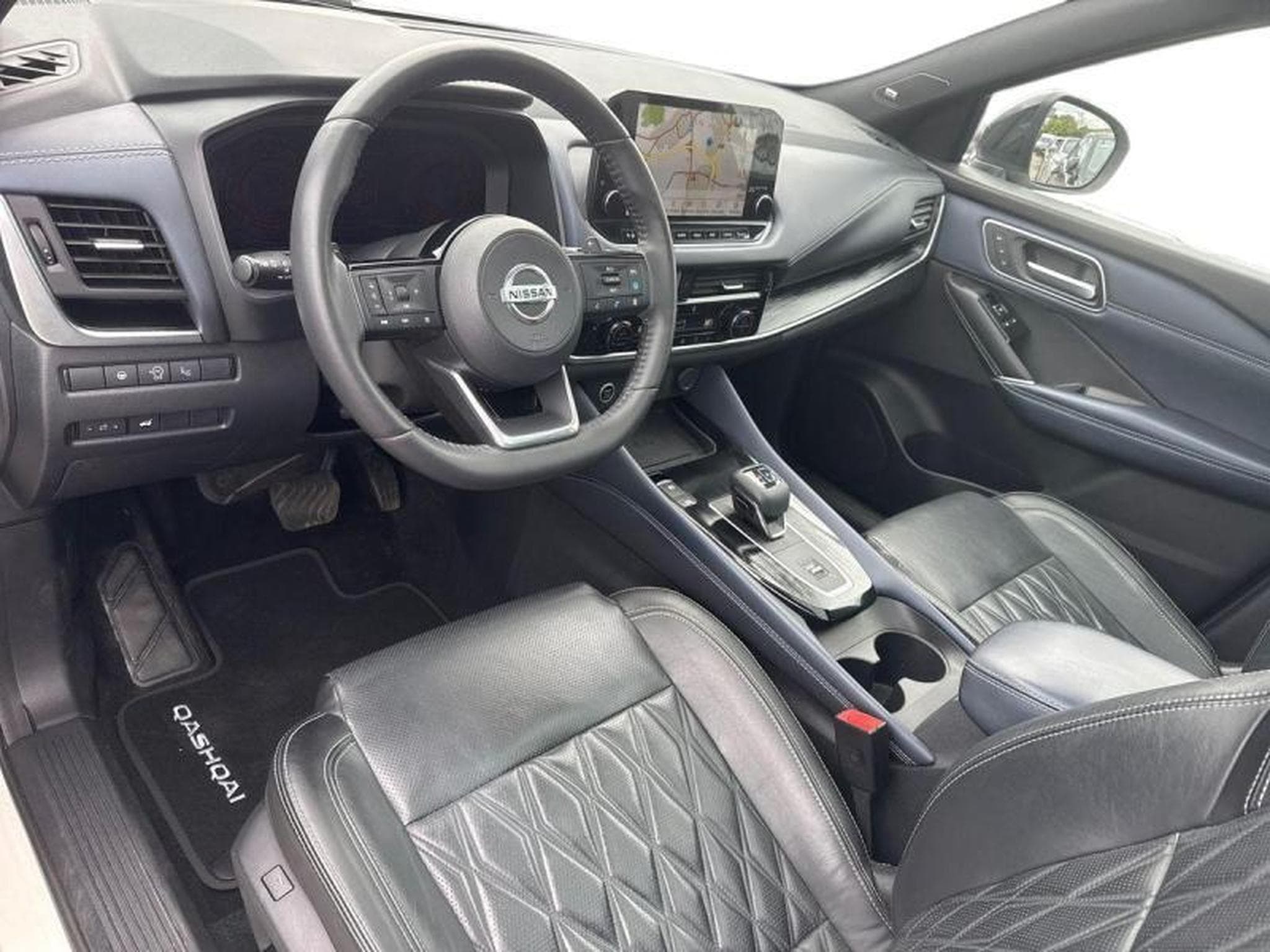 Nissan Qashqai TEKNA (2021) - Foto 8