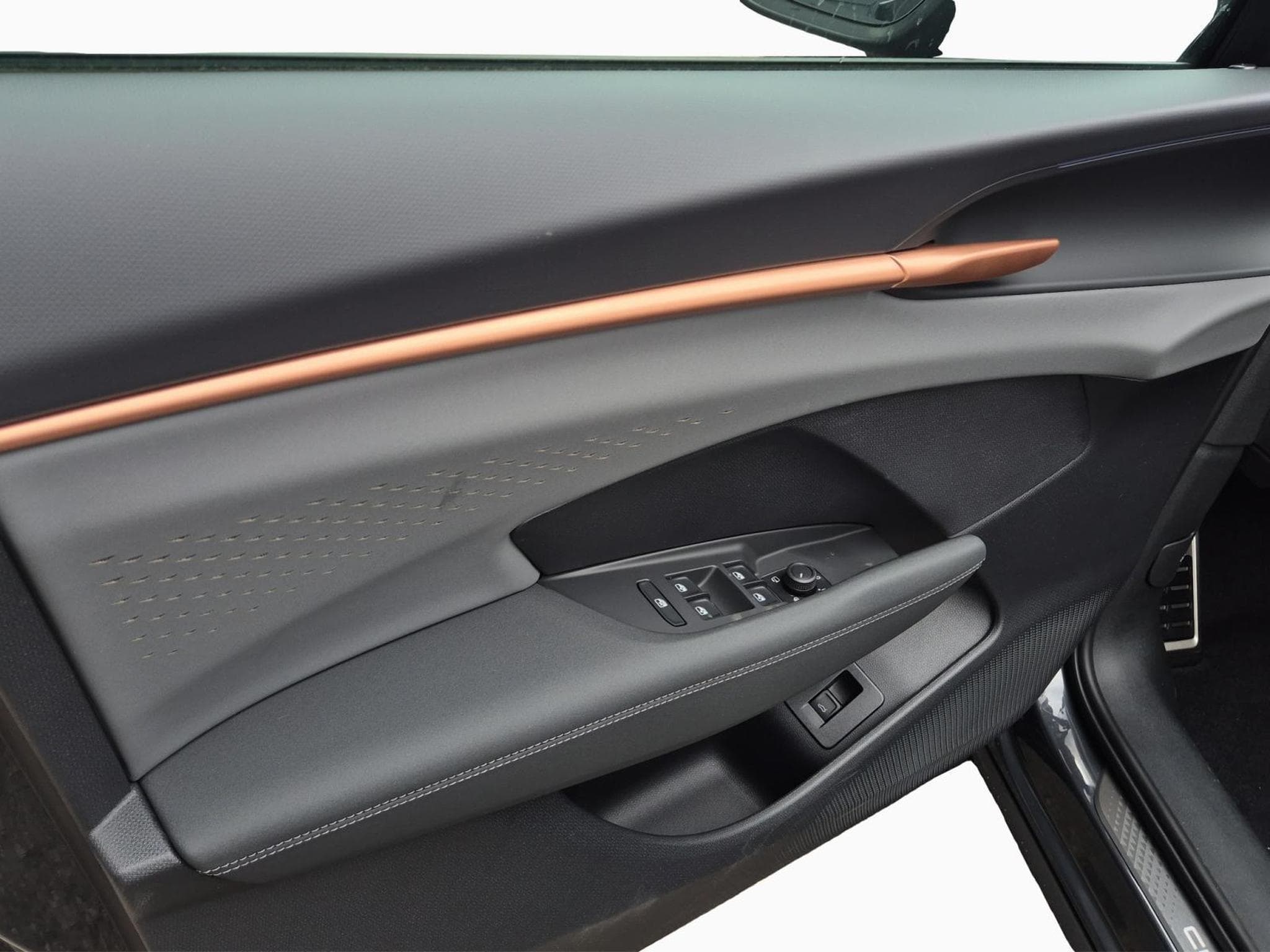 Cupra Terramar 1.5 eTSI 150ch (2026) - Foto 14
