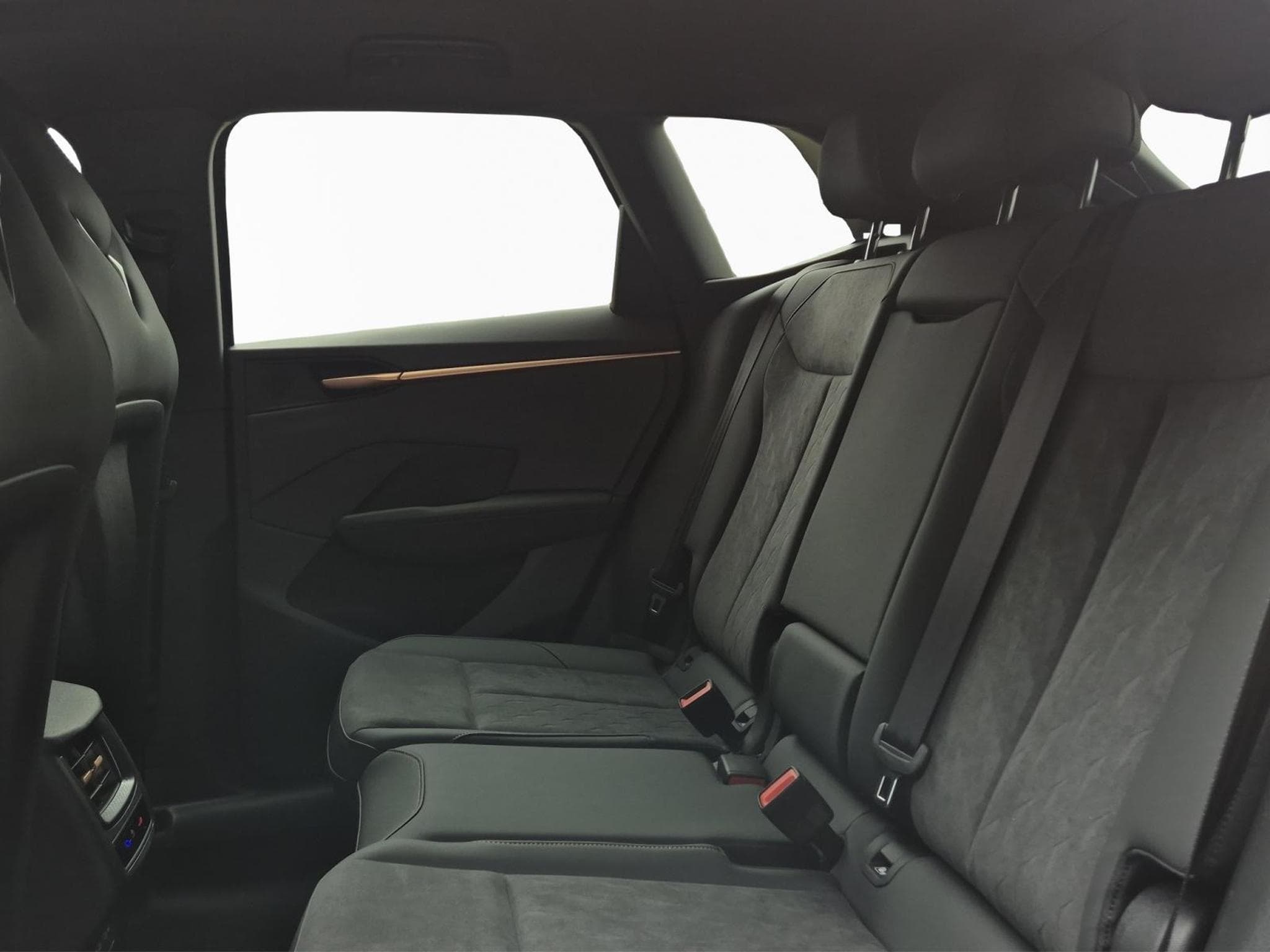 Cupra Terramar 1.5 eTSI 150ch (2026) - Foto 16