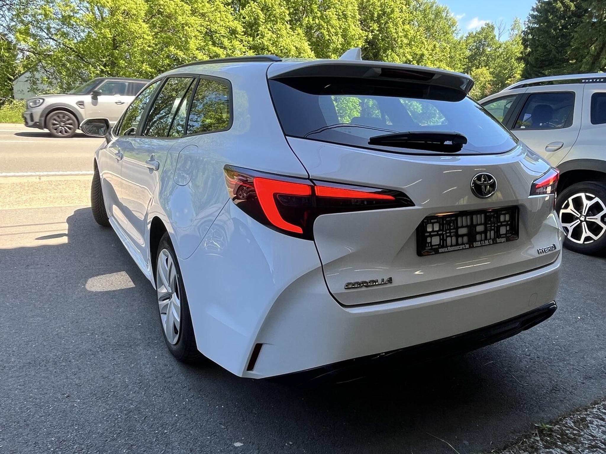Toyota Corolla TOURING HYBRIDE 122 CH - LED -Caméra - Cruise - Garantie - (2024) - Photo 4
