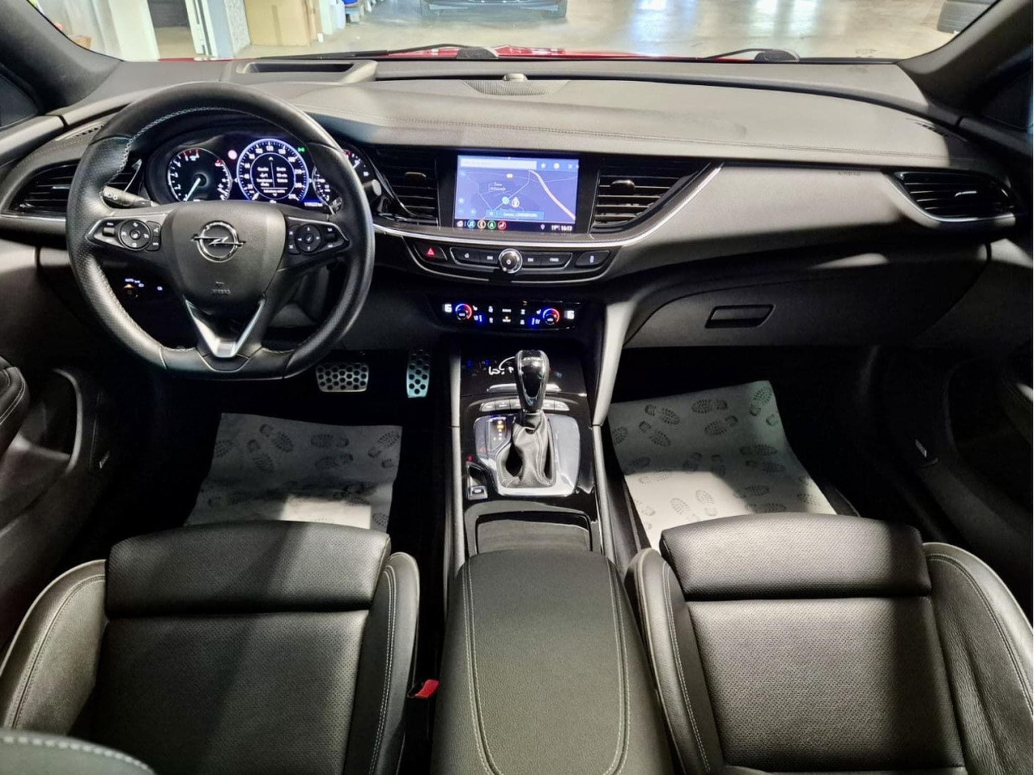 Opel Insignia 2.0 BITURBO D GSI 4X4 Schalensportsitze HEAD UP BOSE PANO CU (2018) - Photo 7