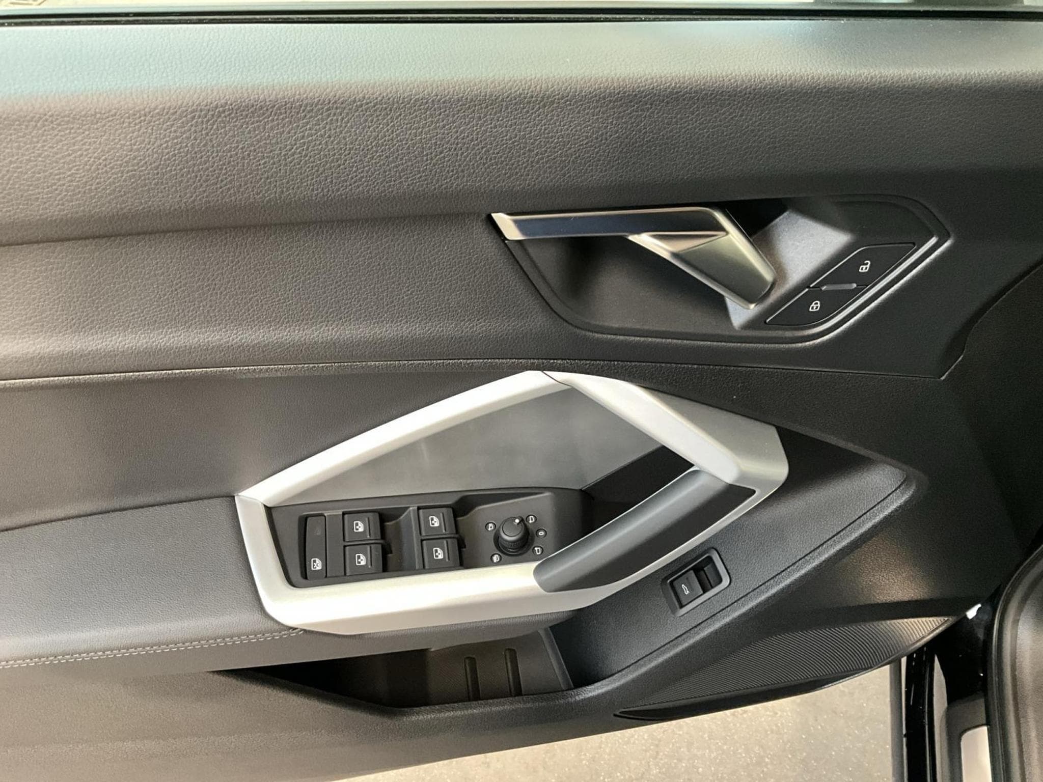 Audi Q3 Advanced+35TDI+S-Tronic+Led+P.Business (2025) - Photo 10