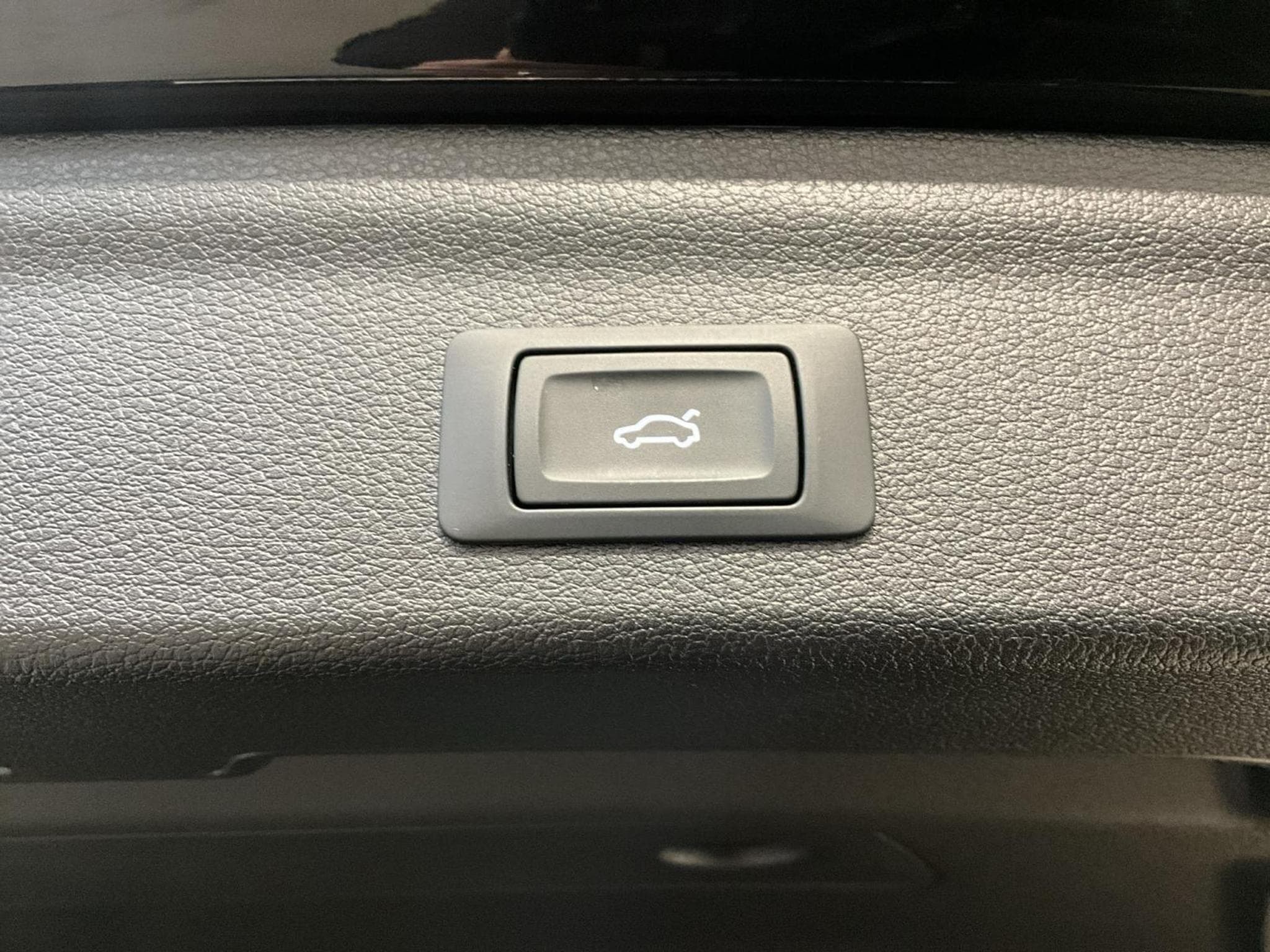 Audi Q3 Advanced+35TDI+S-Tronic+Led+P.Business (2025) - Photo 19