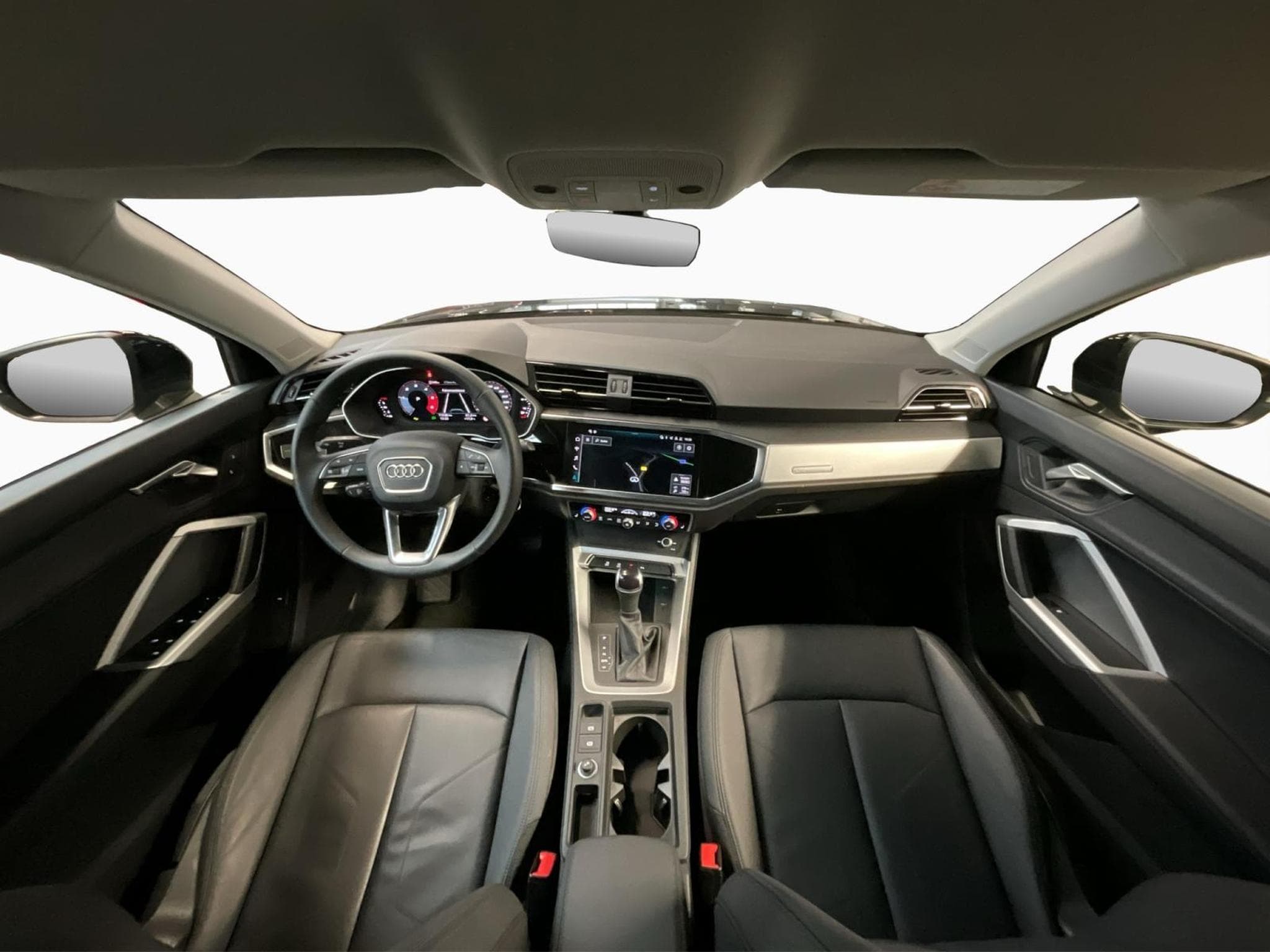 Audi Q3 Advanced+35TDI+S-Tronic+Led+P.Business (2025) - Photo 2