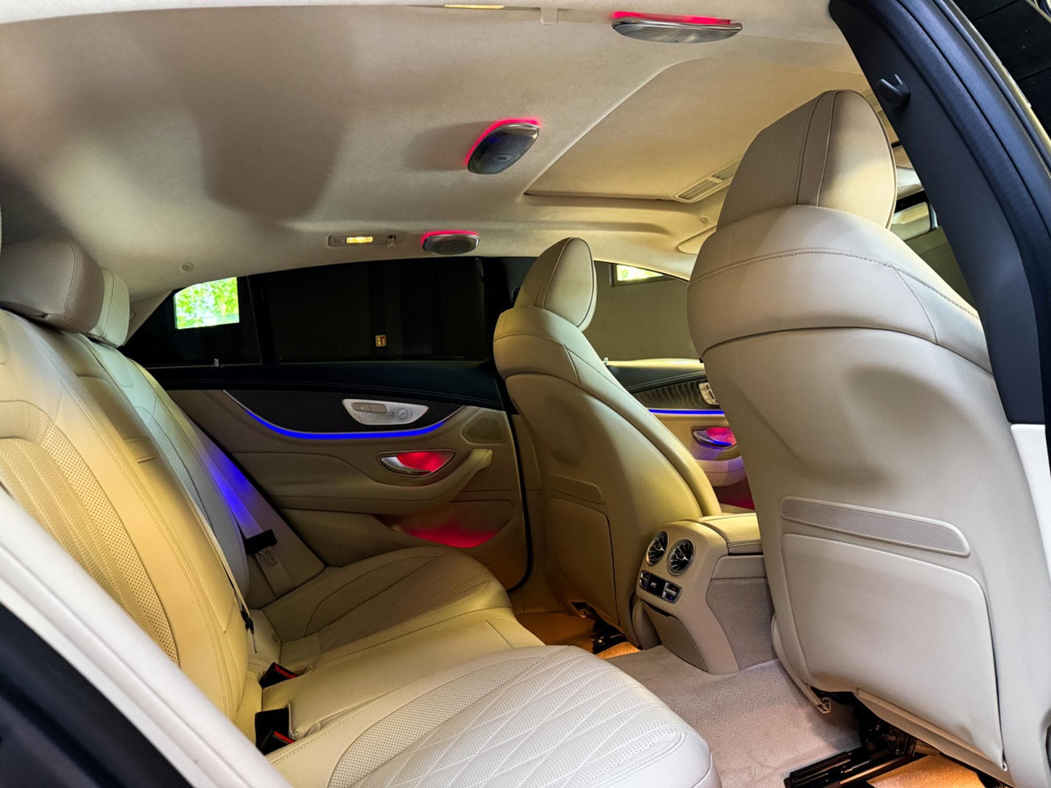Mercedes AMG GT 4-Door GT63S AMG 4-Doors 5-Seats FULL (2023) - Photo 14