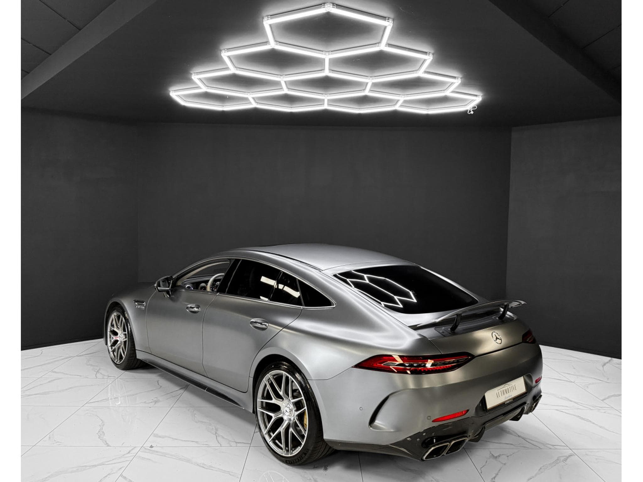 Mercedes AMG GT 4-Door GT63S AMG 4-Doors 5-Seats FULL (2023) - Photo 3