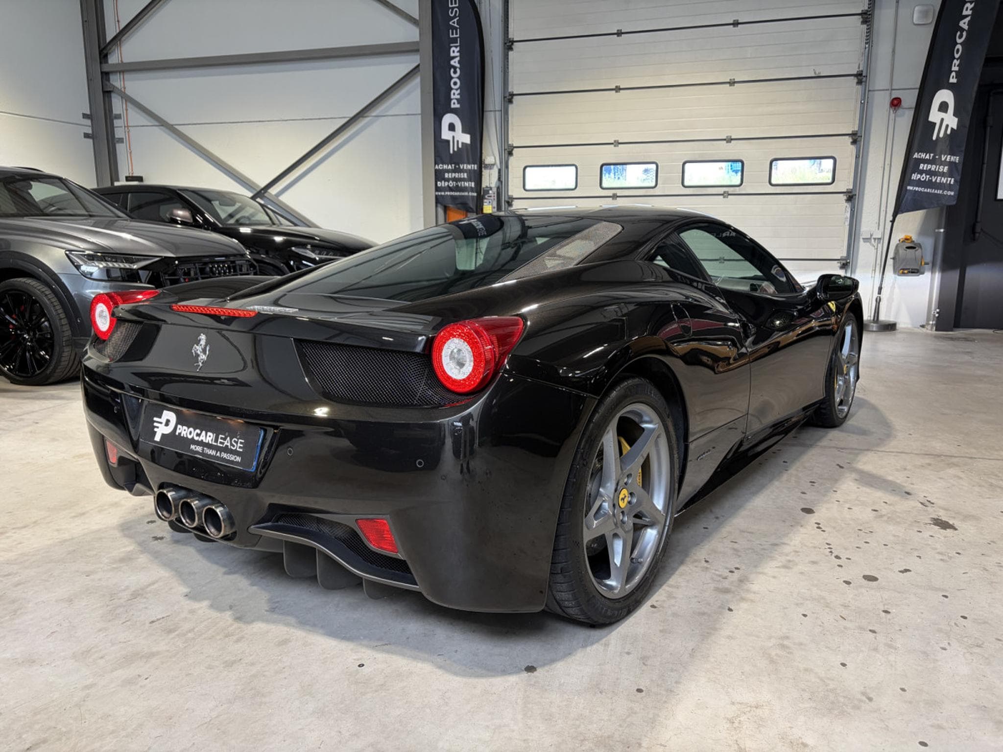 Ferrari 458 Ferrari 458 Italia 4.5 V8 570ch/Leder/20/Xénon/ (2012) - Photo 6