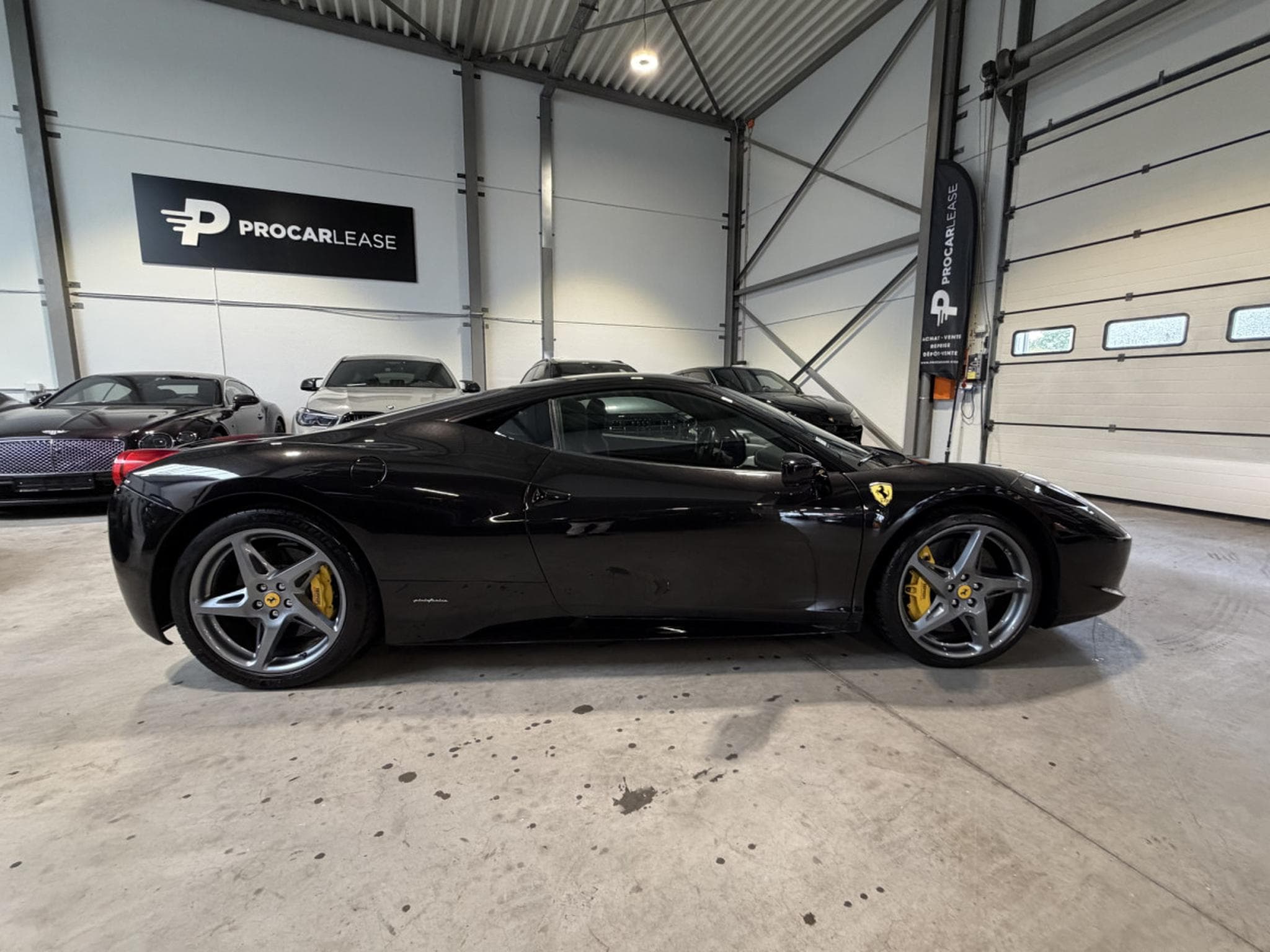 Ferrari 458 Ferrari 458 Italia 4.5 V8 570ch/Leder/20/Xénon/ (2012) - Photo 7