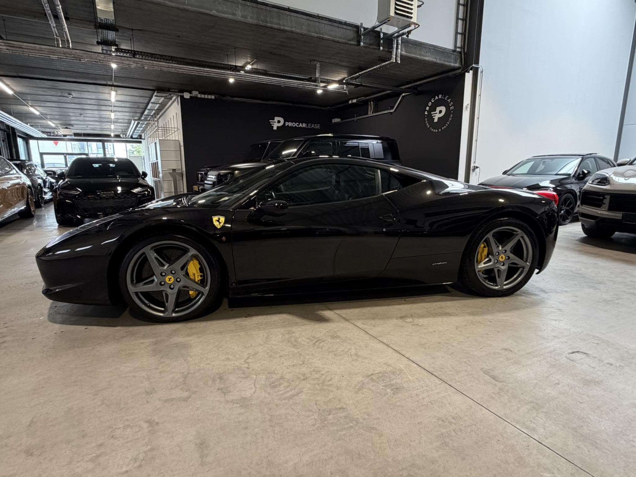 Ferrari 458 Ferrari 458 Italia 4.5 V8 570ch/Leder/20/Xénon/ (2012) - Photo 8