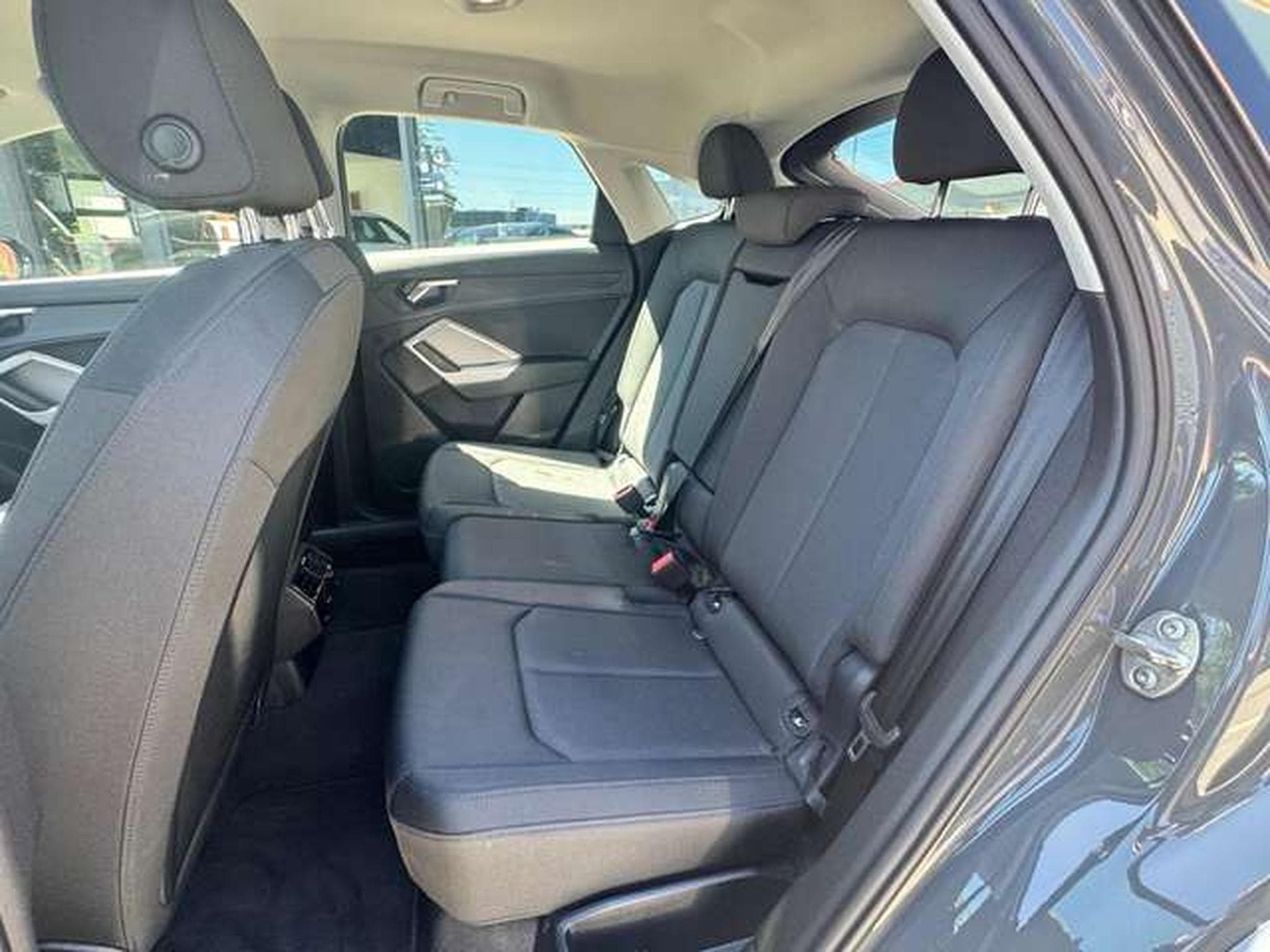 Audi Q3 Q3 35TDI Sportback jusqu'à 48 mois de garantie (2025) - Foto 18