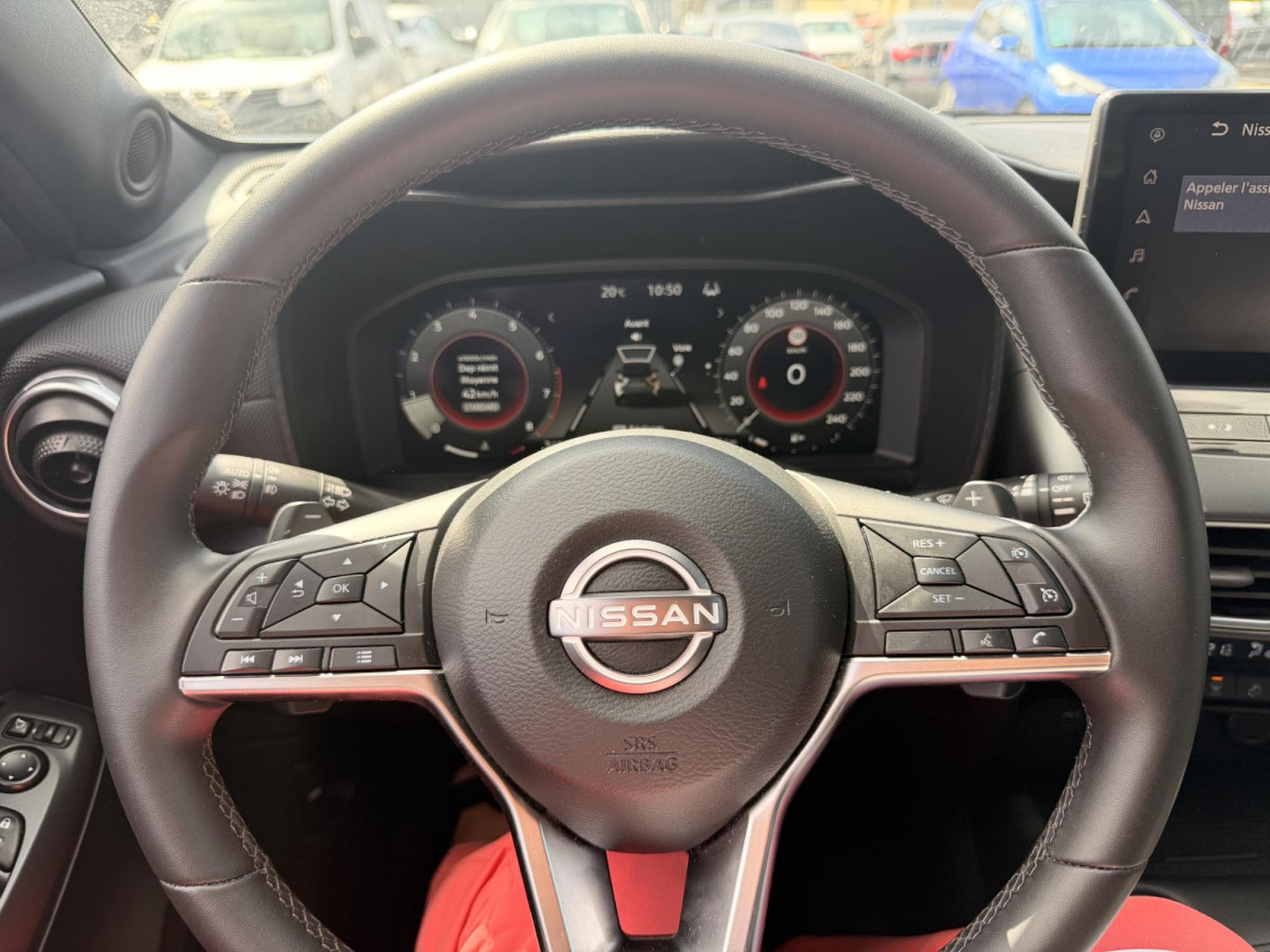 Nissan Juke 1.0 DIG-T 7DCT TEKNA AUTO (2024) - Foto 6