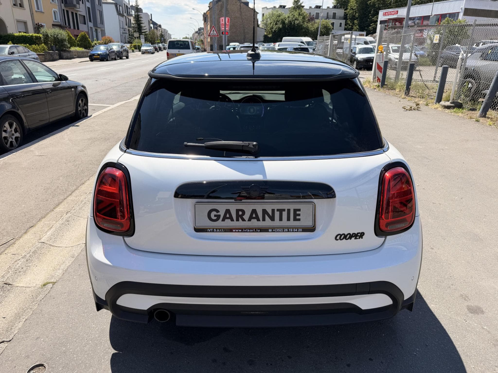 Mini Cooper 1.5 Steptronic 136 (2024) - Photo 4