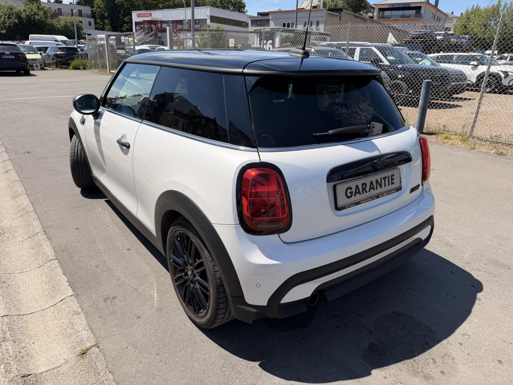 Mini Cooper 1.5 Steptronic 136 (2024) - Photo 8