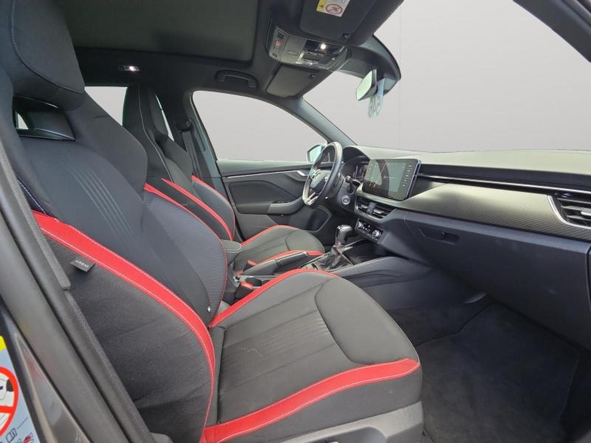 Skoda Kamiq Monte Carlo DSG / Essence (2022) - Photo 10