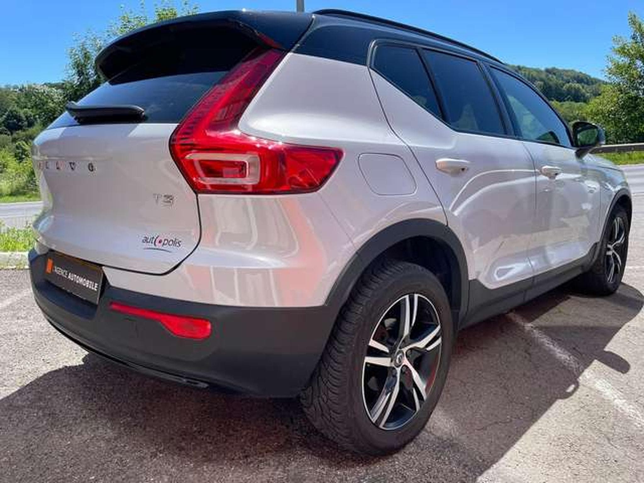 Volvo XC40 T3 Momentum JUSQU'A 35 MOIS DE GARANTIE (2021) - Foto 5