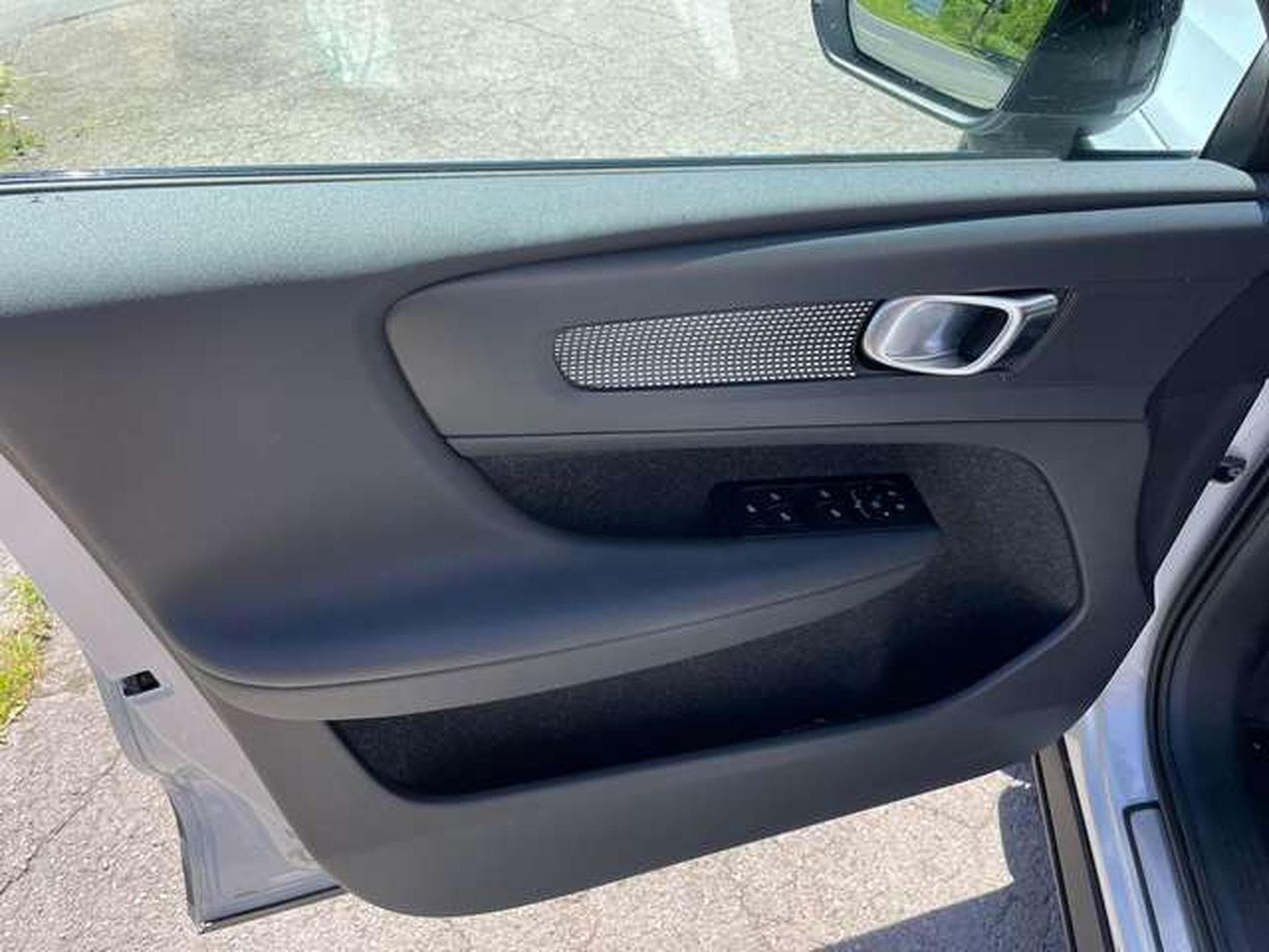 Volvo XC40 T3 Momentum JUSQU'A 35 MOIS DE GARANTIE (2021) - Foto 8
