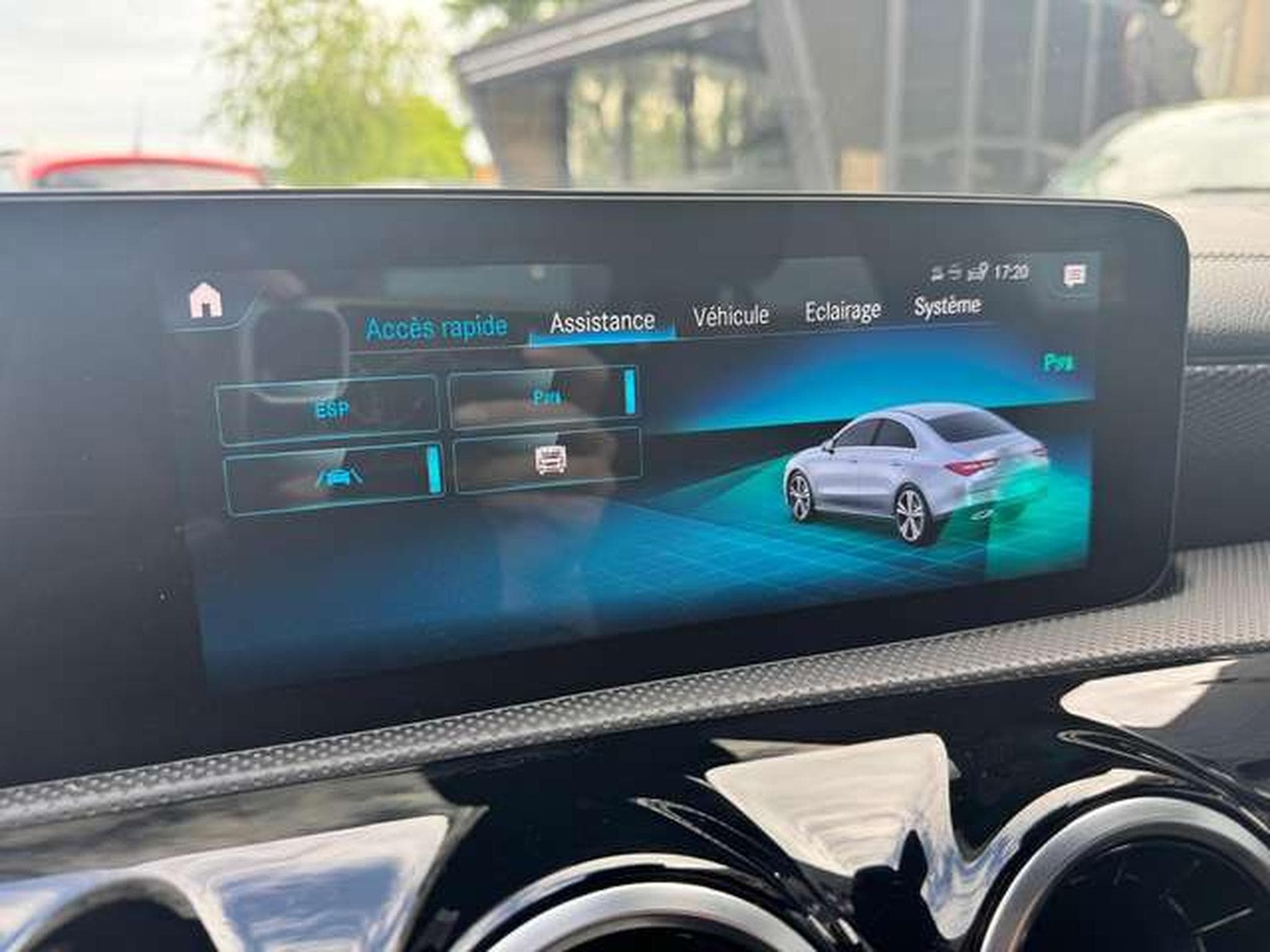 Mercedes CLA 180 Progressive Line jusqu'à 48 mois de garantie (2023) - Photo 18