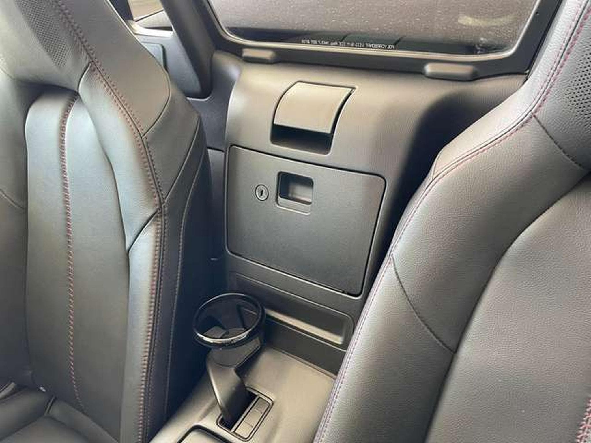 Mazda MX-5 2.0 SKYACTIV-G 184 Ch GARANTIE JUSQU'A 36 MOIS (2018) - Photo 29