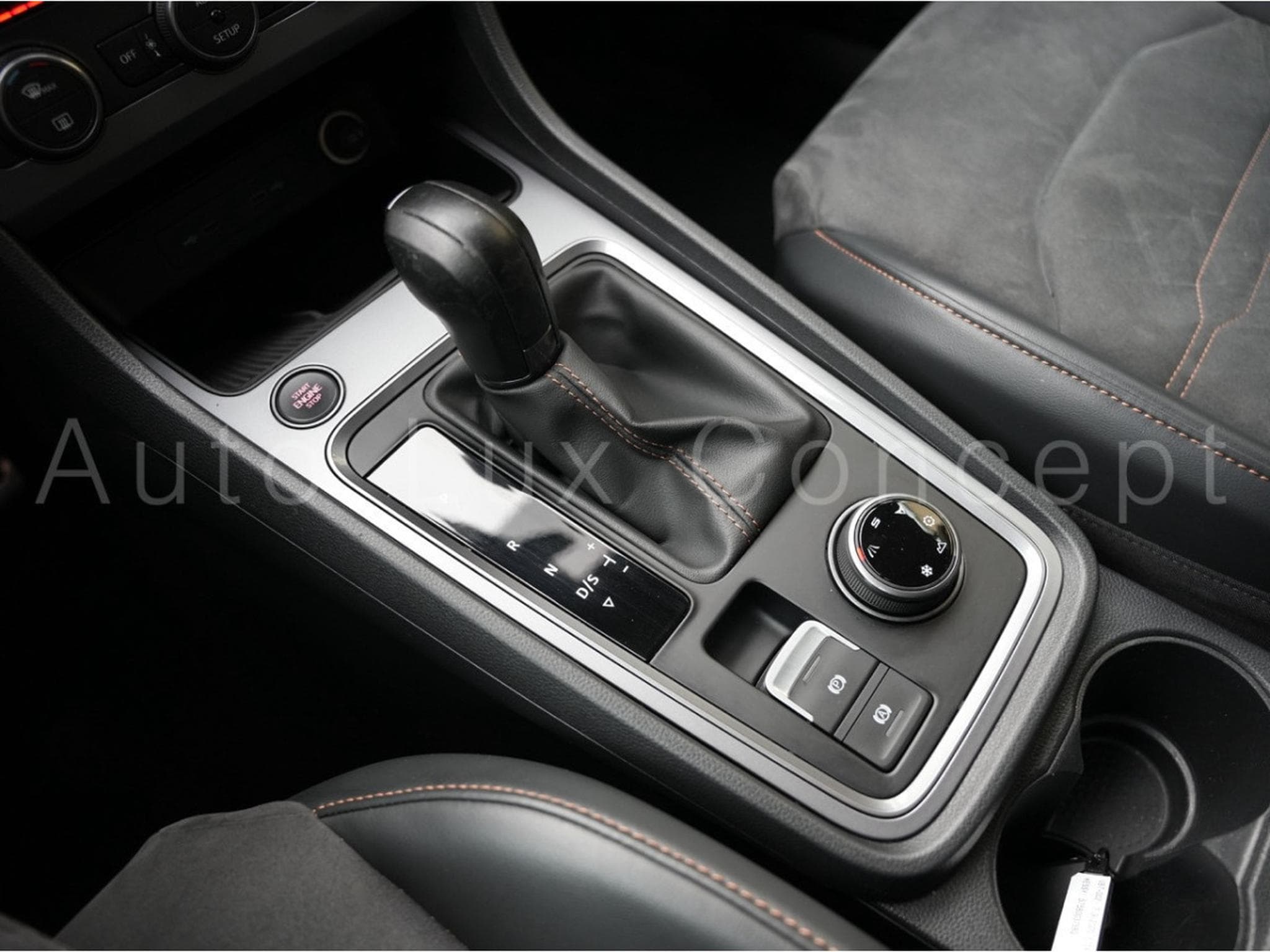Cupra Ateca 2.0 TSI 4Drive 300 ch DSG 7 (2020) - Photo 21