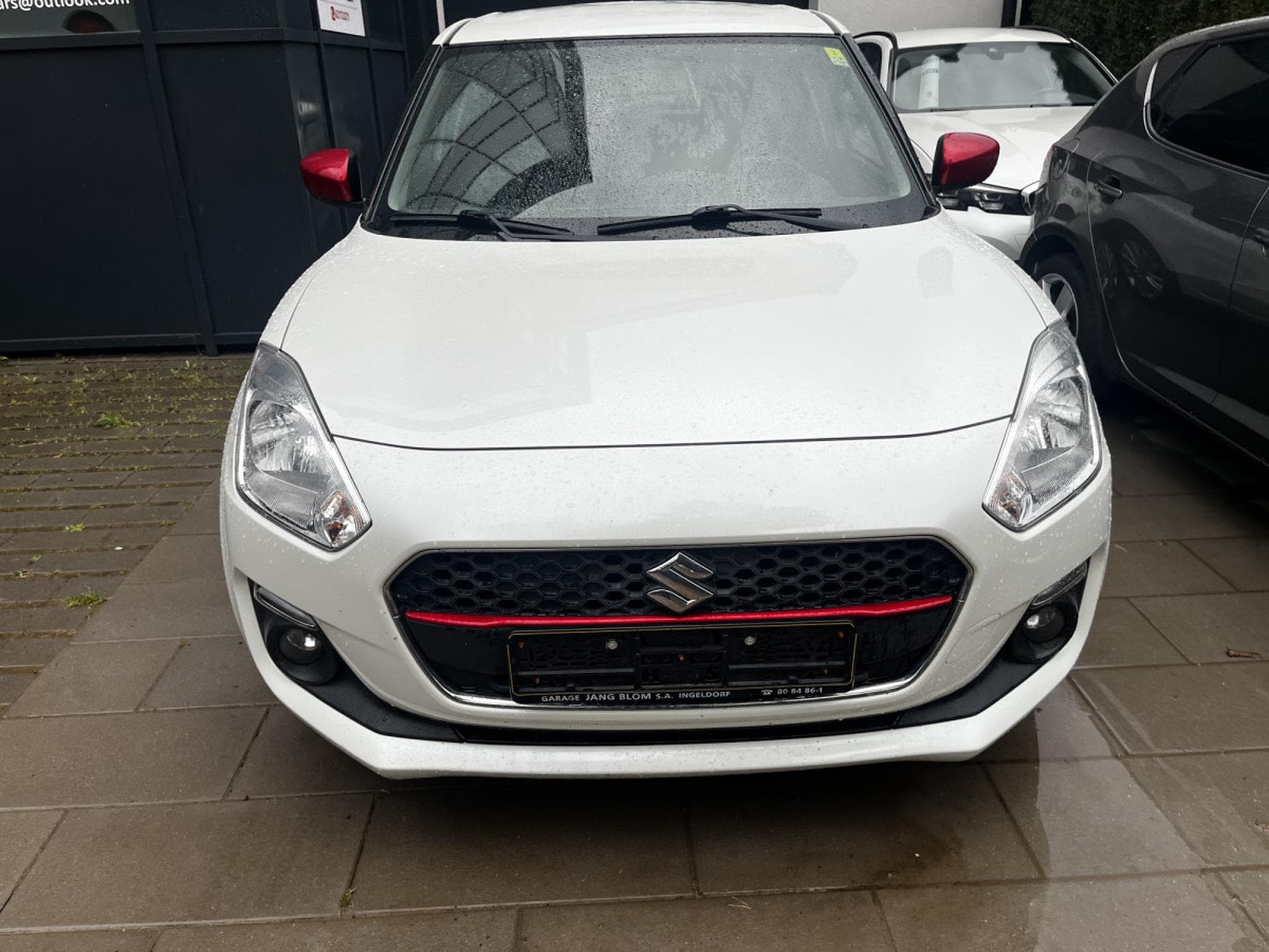 Suzuki Swift 1.0 essence (2018) - Photo 2