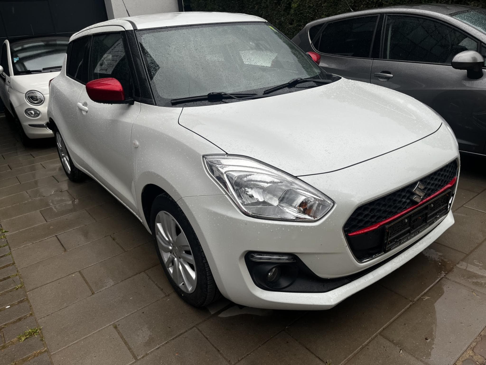 Suzuki Swift 1.0 essence (2018) - Photo 3