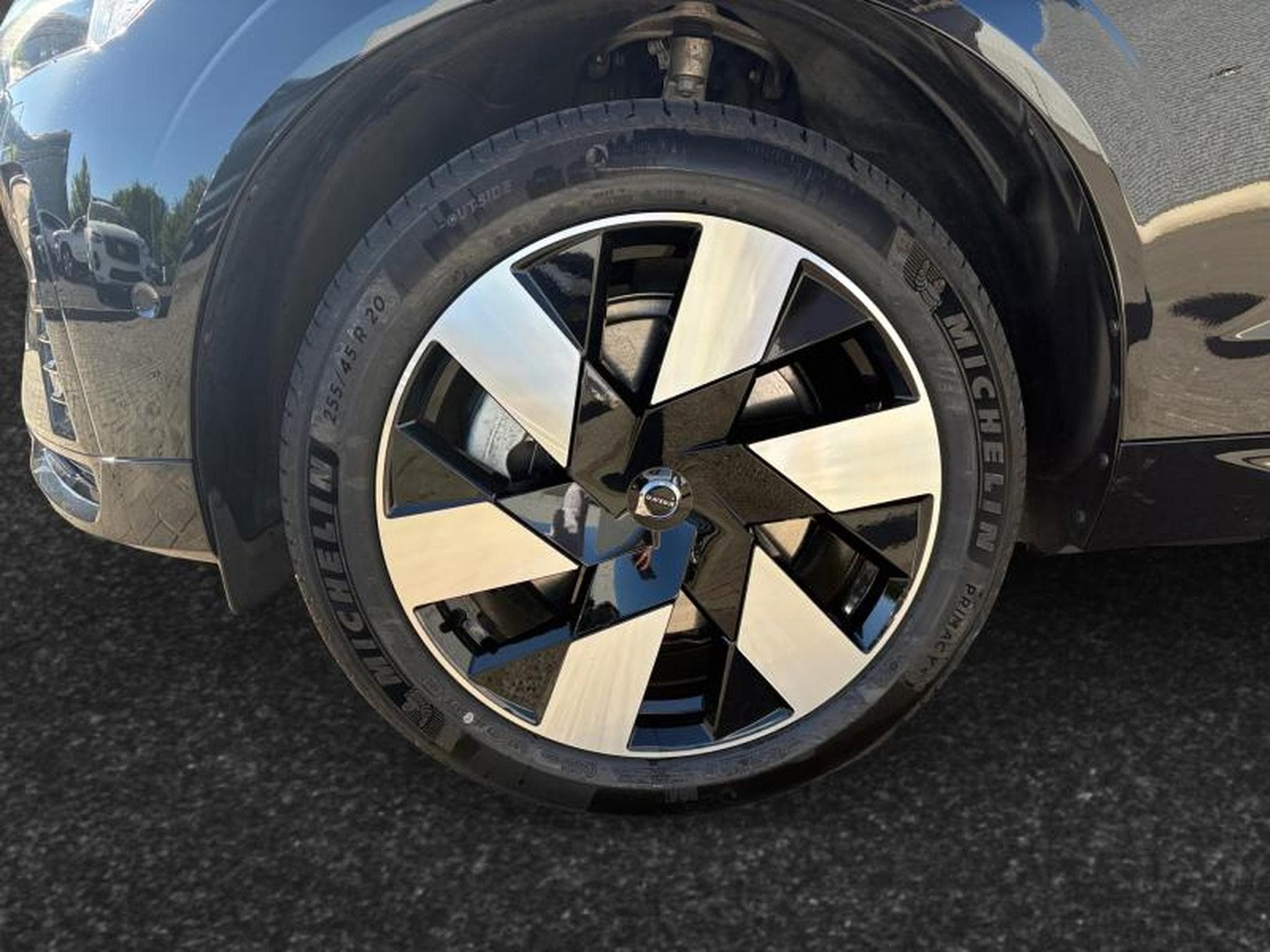 Volvo XC60 T8 Plus Dark / Hybride KIT HIVER INCLUS (2025) - Foto 14