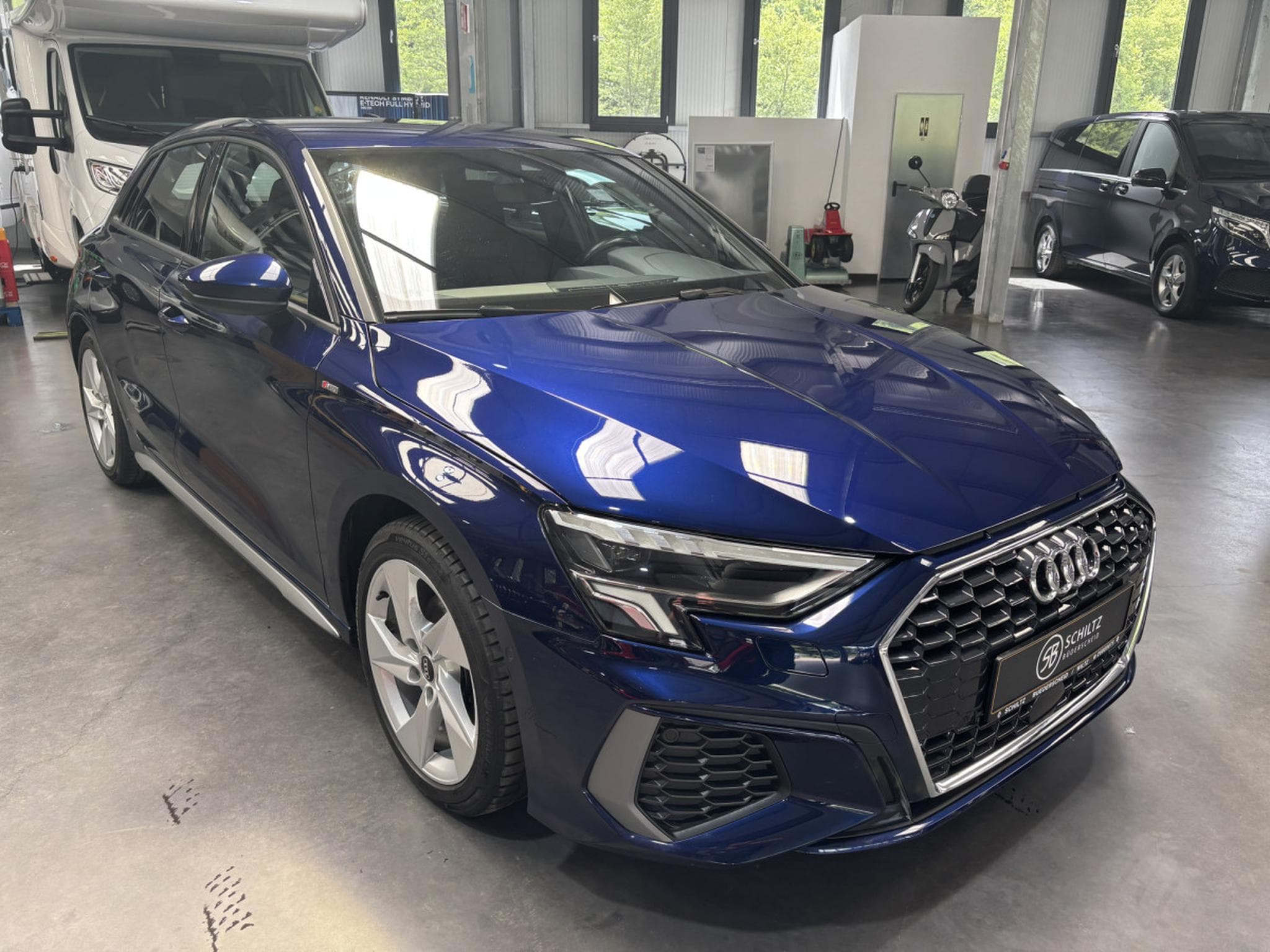 Audi A3 35 TFSI S-Line (2023) - Photo 1