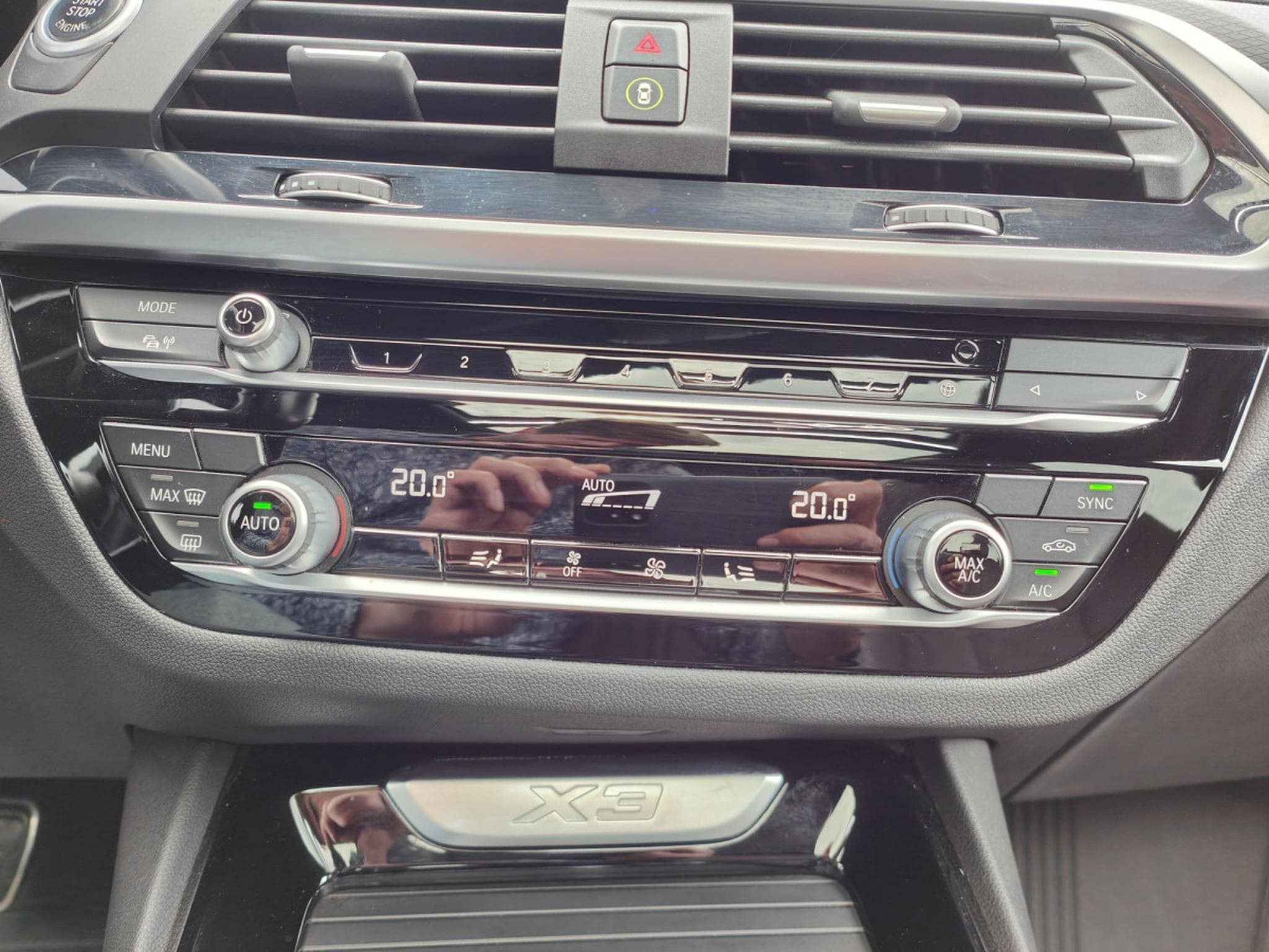 BMW X3 18D SDRIVE PACK M GPS CAMERA CARPLAY TOIT PANO OUVRANT (2021) - Photo 21