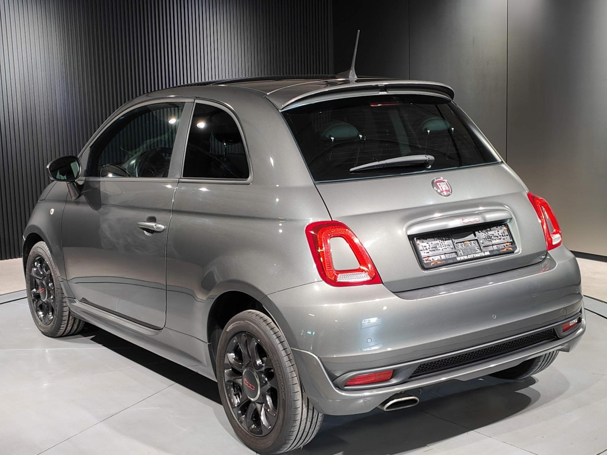 Fiat 500 1.2I GPS CLIM TOIT PANO CRUISE BLUETOOTH (2017) - Foto 4
