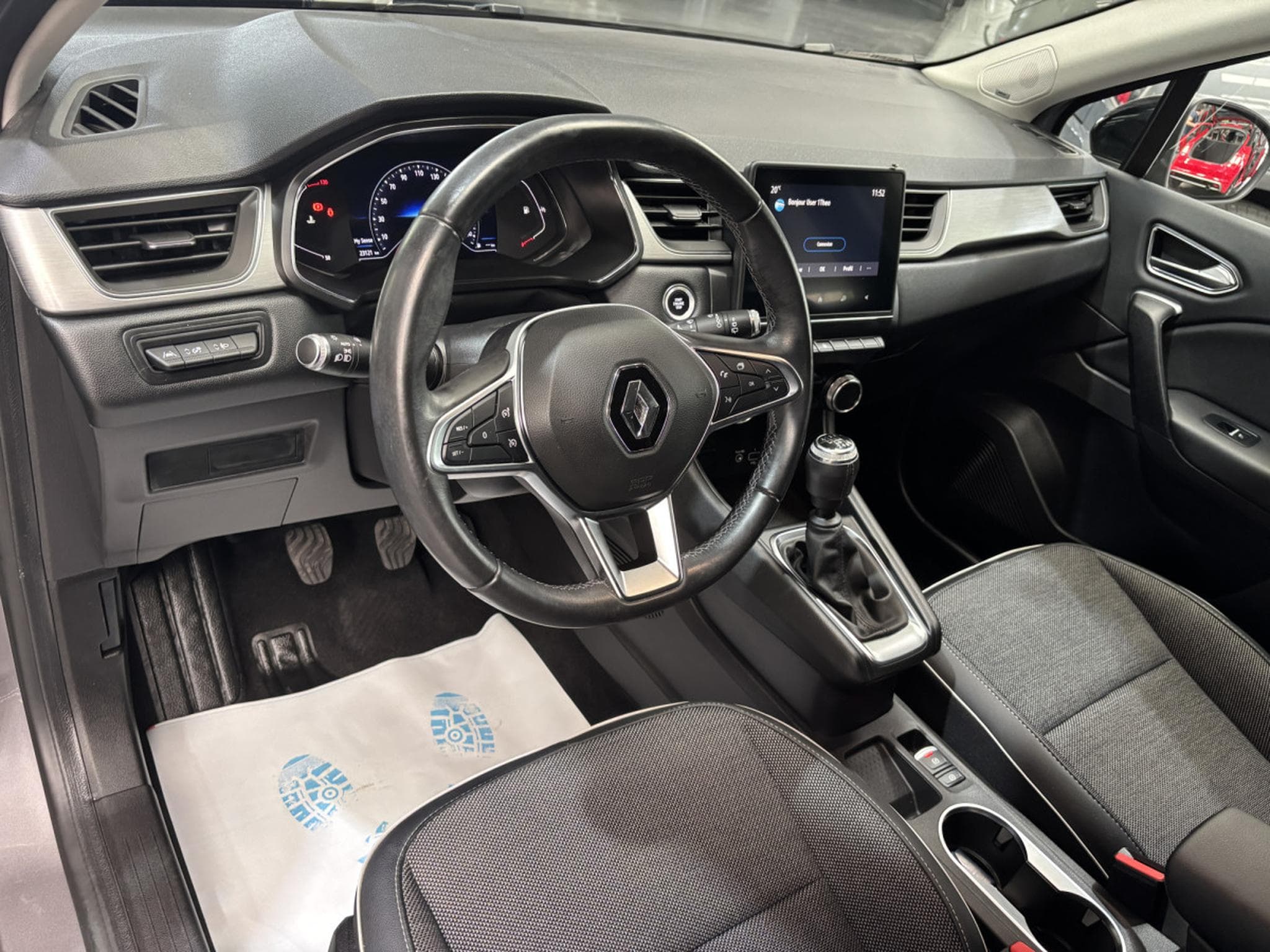 Renault Captur 1.3 TCe INTENS (2020) - Photo 10