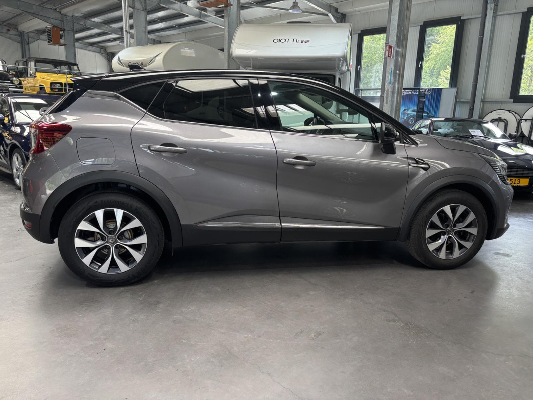 Renault Captur 1.3 TCe INTENS (2020) - Photo 2