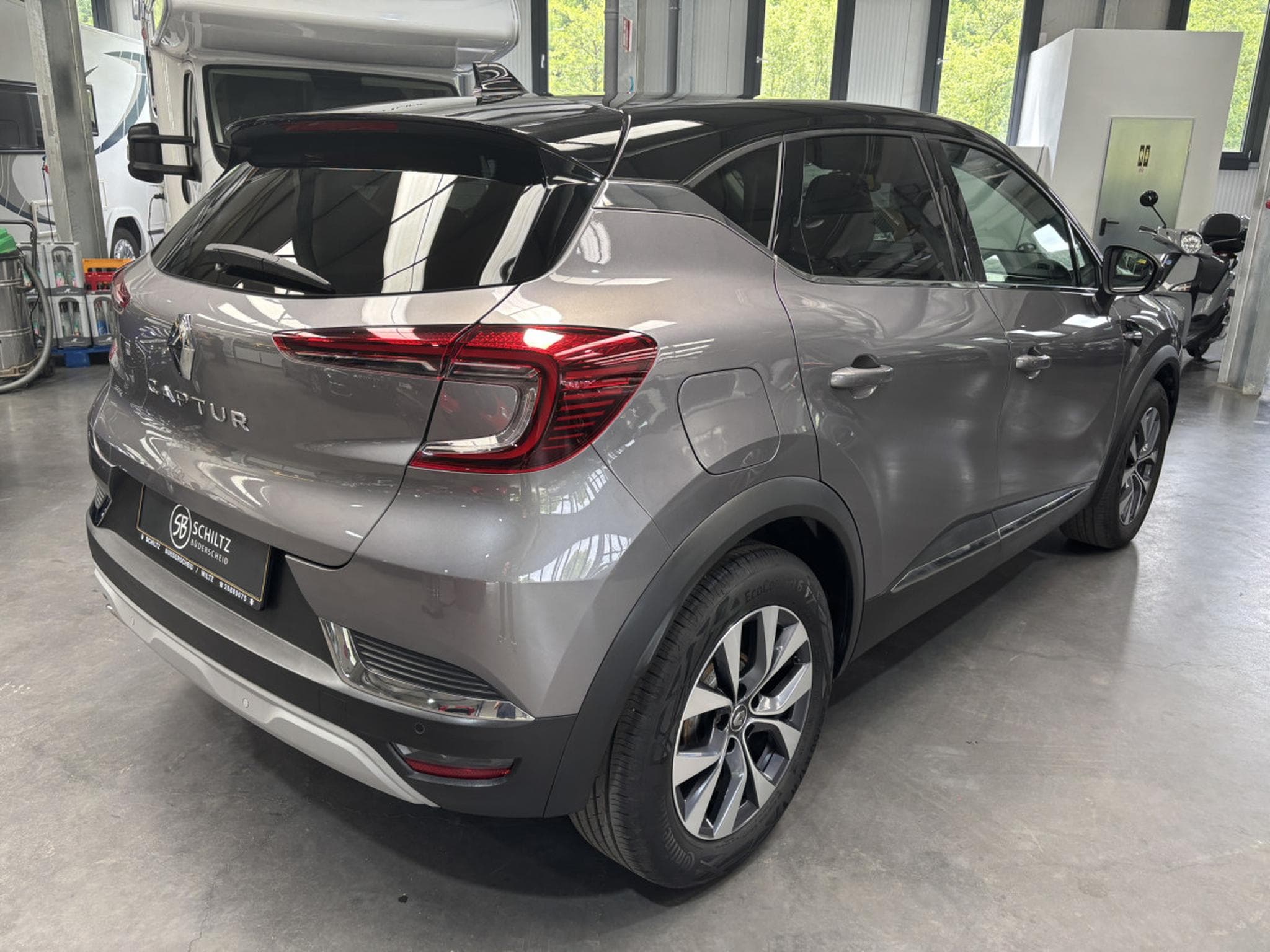 Renault Captur 1.3 TCe INTENS (2020) - Photo 3