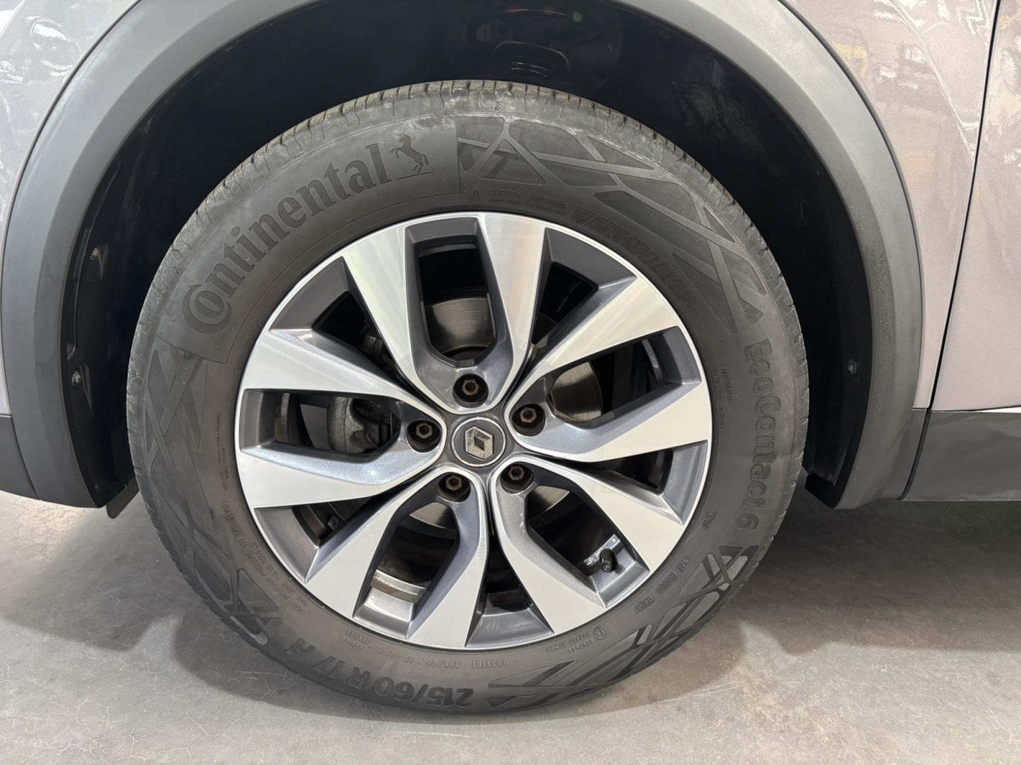 Renault Captur 1.3 TCe INTENS (2020) - Photo 8