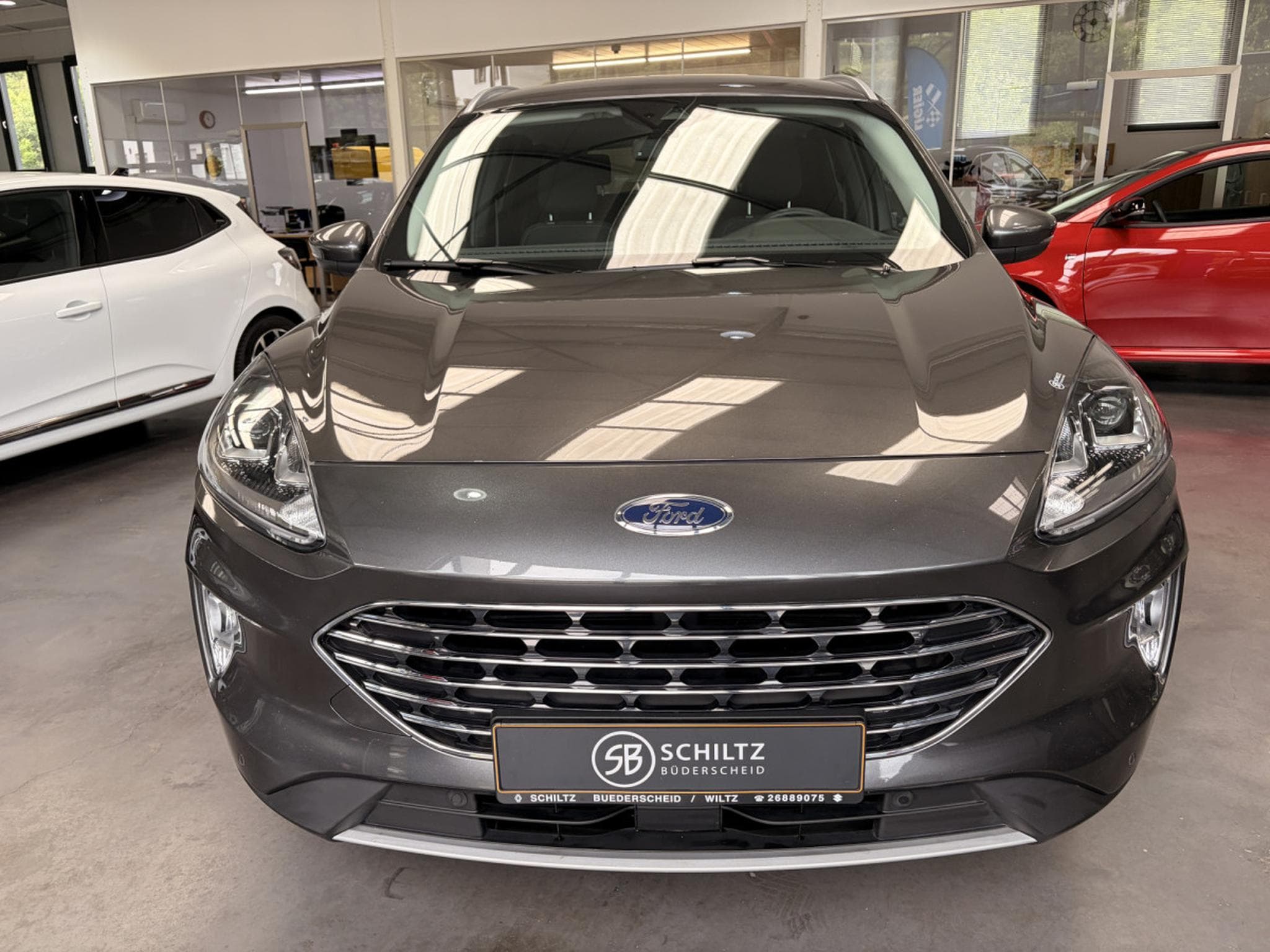 Ford Kuga 2.5 Titanium Hybrid (2022) - Photo 7
