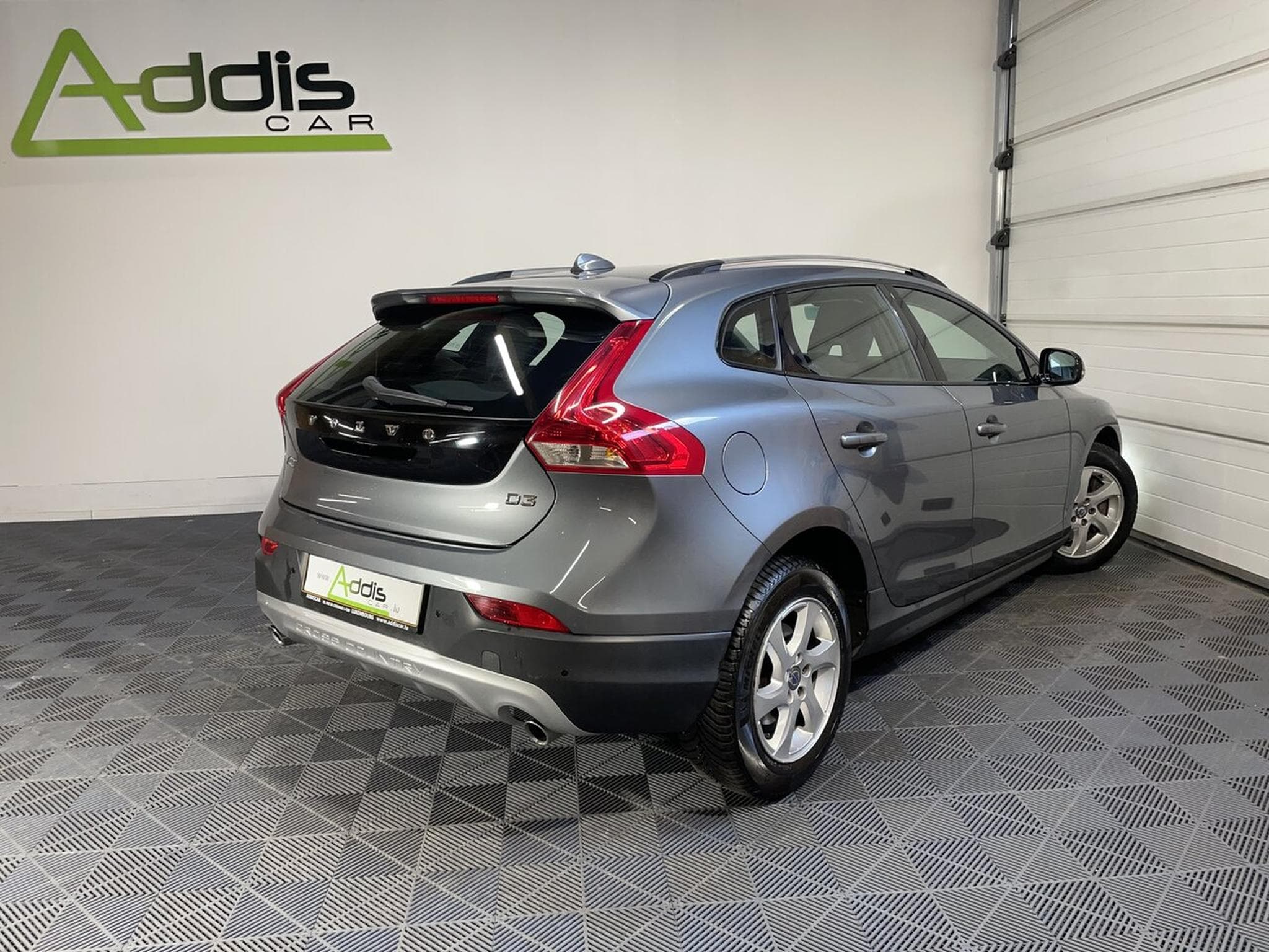 Volvo V40 2.0 D3 150 CV CROSS COUNTRY GPS BLUETOOTH (2015) - Foto 2
