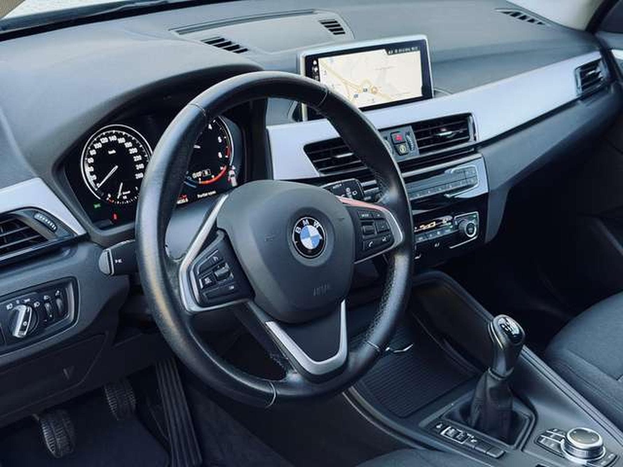 BMW X1 X1 1.5 d sDrive16//12 Mois De Garantie ✅✅✅ (2022) - Foto 11