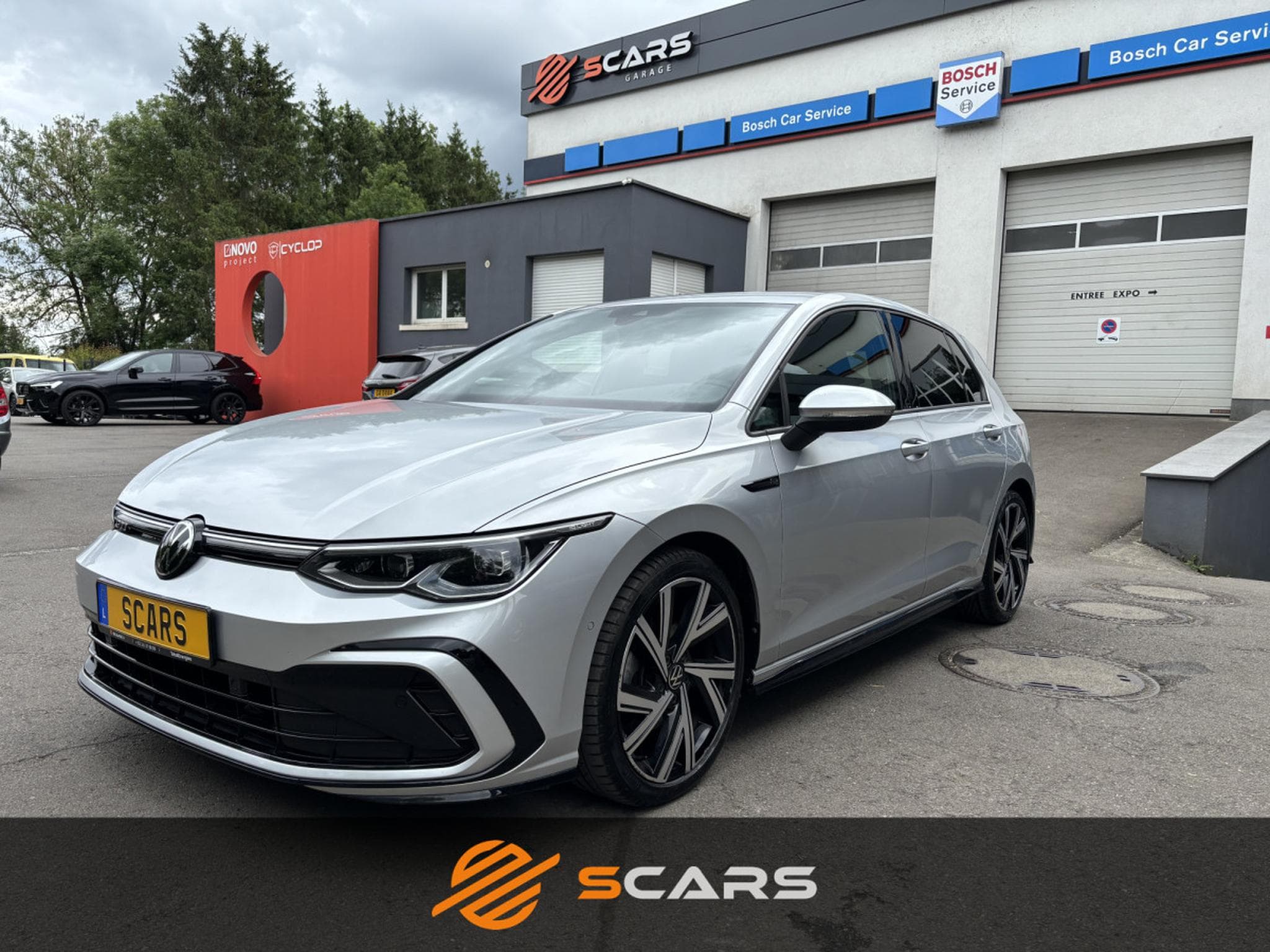 VW Golf 1.5 eTsi DSG 150cv R-Line (2023) - Photo 1
