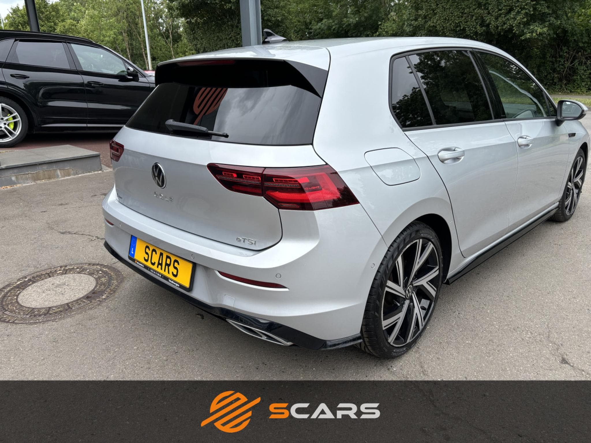 VW Golf 1.5 eTsi DSG 150cv R-Line (2023) - Photo 3