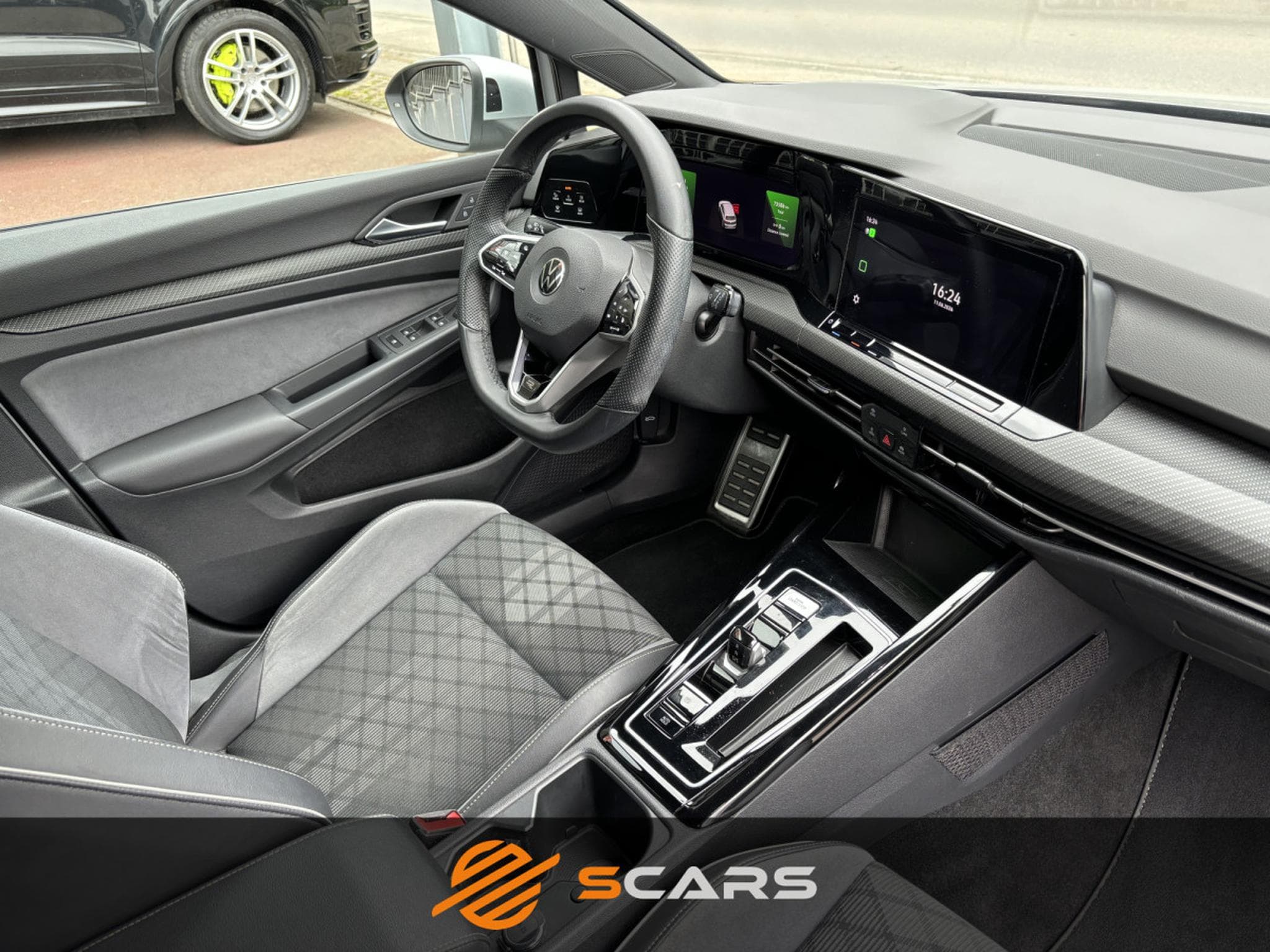 VW Golf 1.5 eTsi DSG 150cv R-Line (2023) - Photo 7