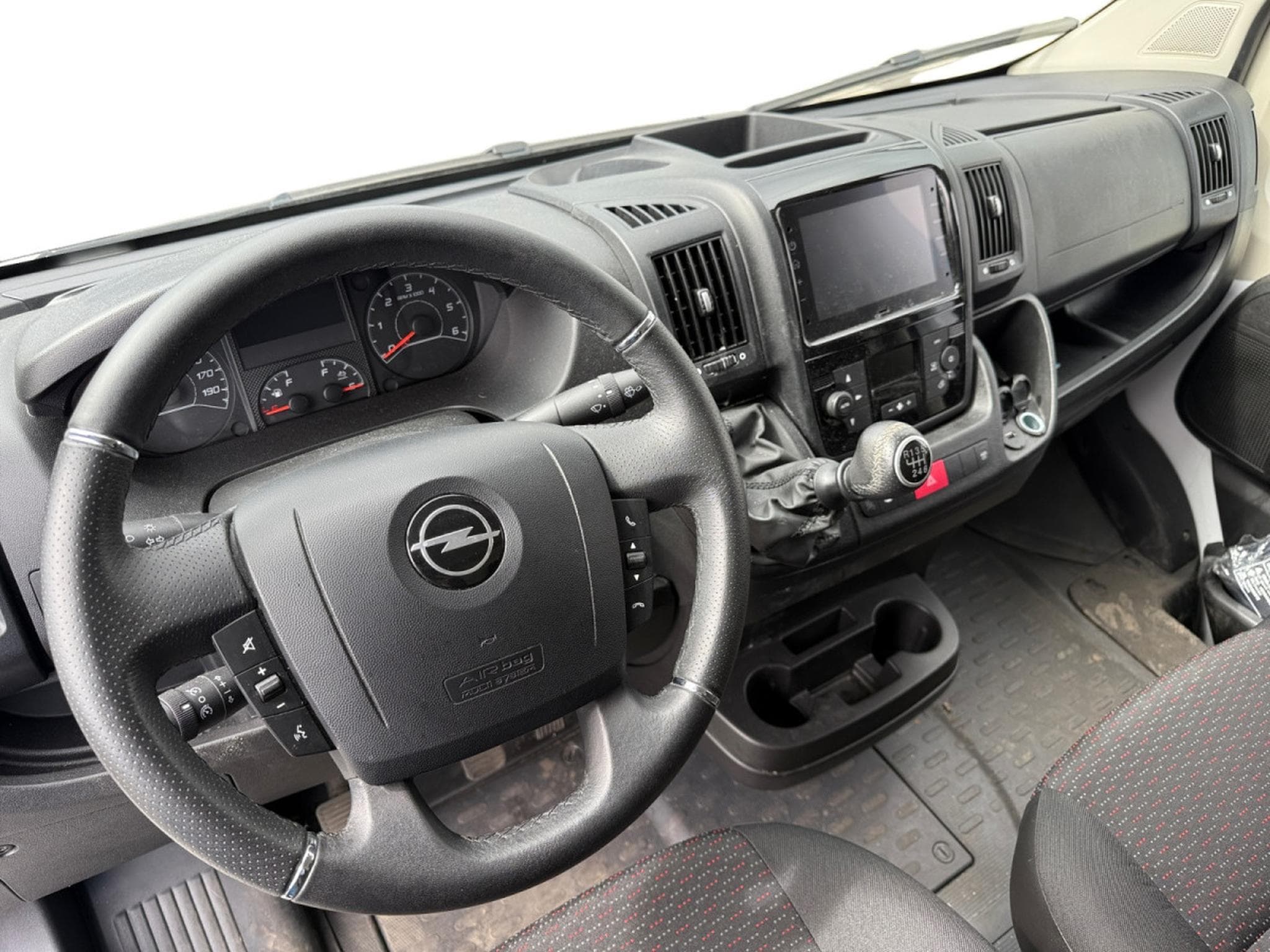 Opel Movano 2.2D L3H2 (2024) - Foto 5