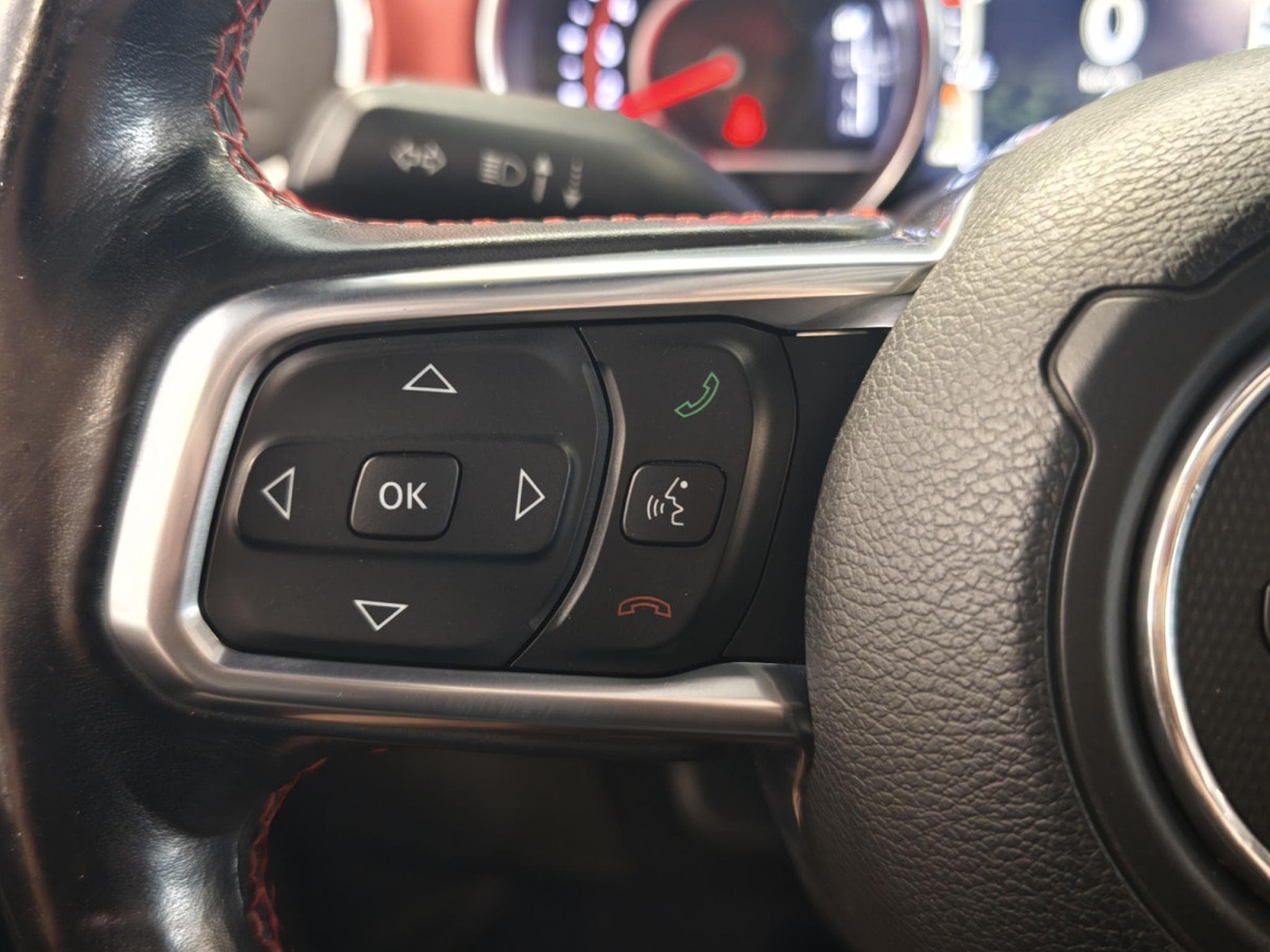 Jeep Wrangler RUBICON 2.0 T-GDI (2018) - Photo 16