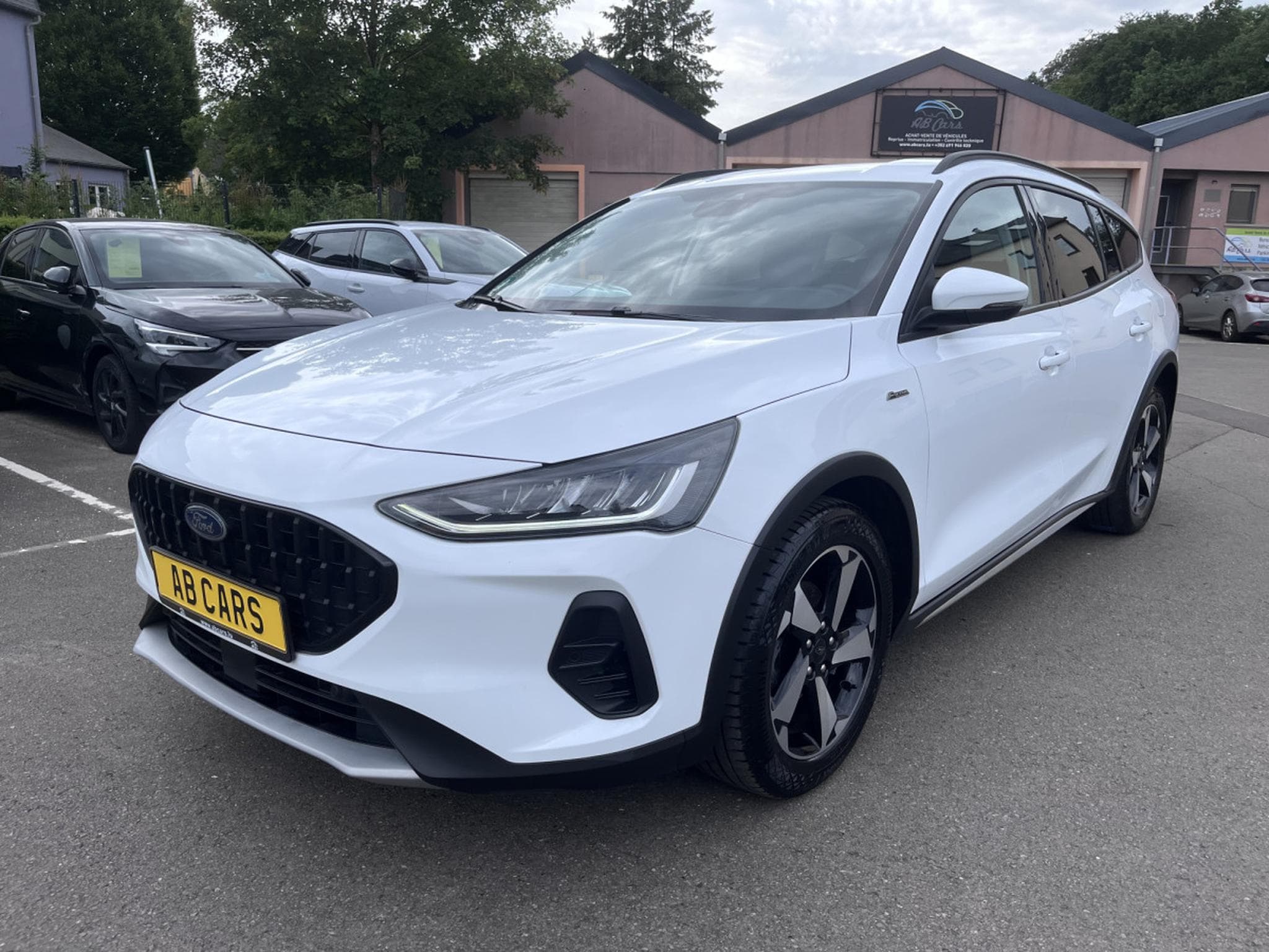 Ford Focus Focus Turnier ACTIVE 1.5 EcoBlue Aut.*LED 2xPDC*DAB*Winterpa (2023) - Photo 22