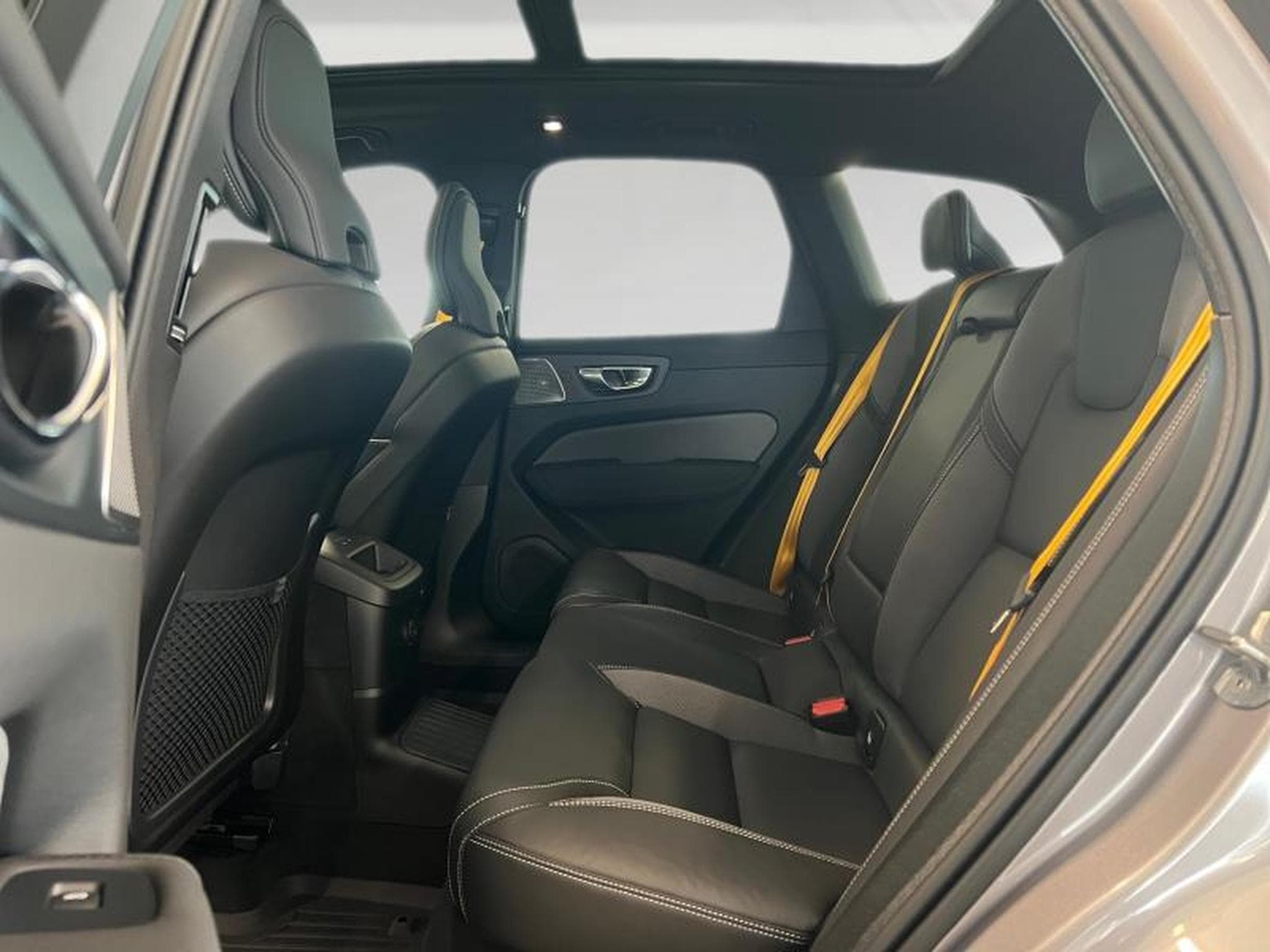 Volvo XC60 Polestar (2025) - Photo 14