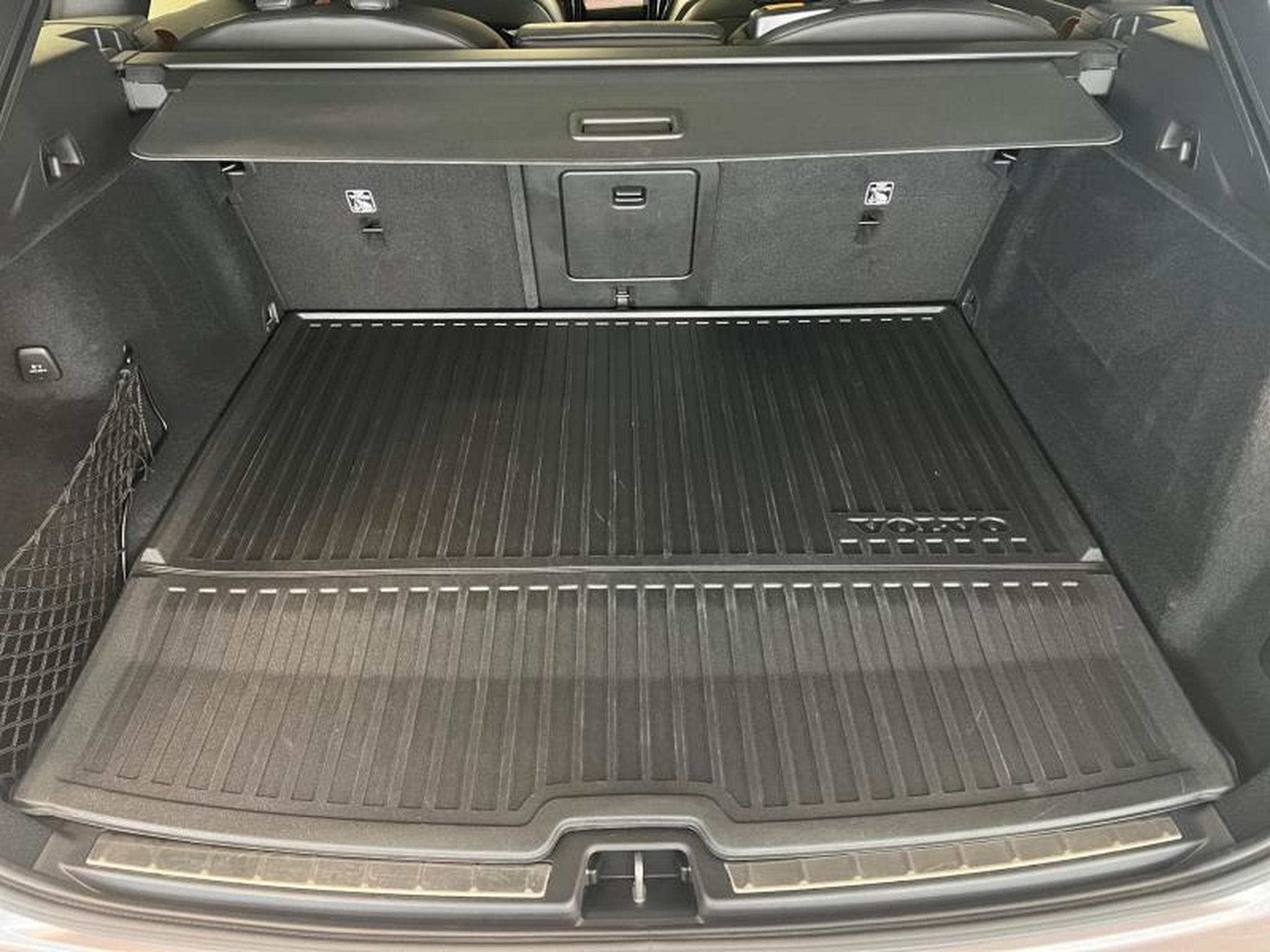 Volvo XC60 Polestar (2025) - Photo 17