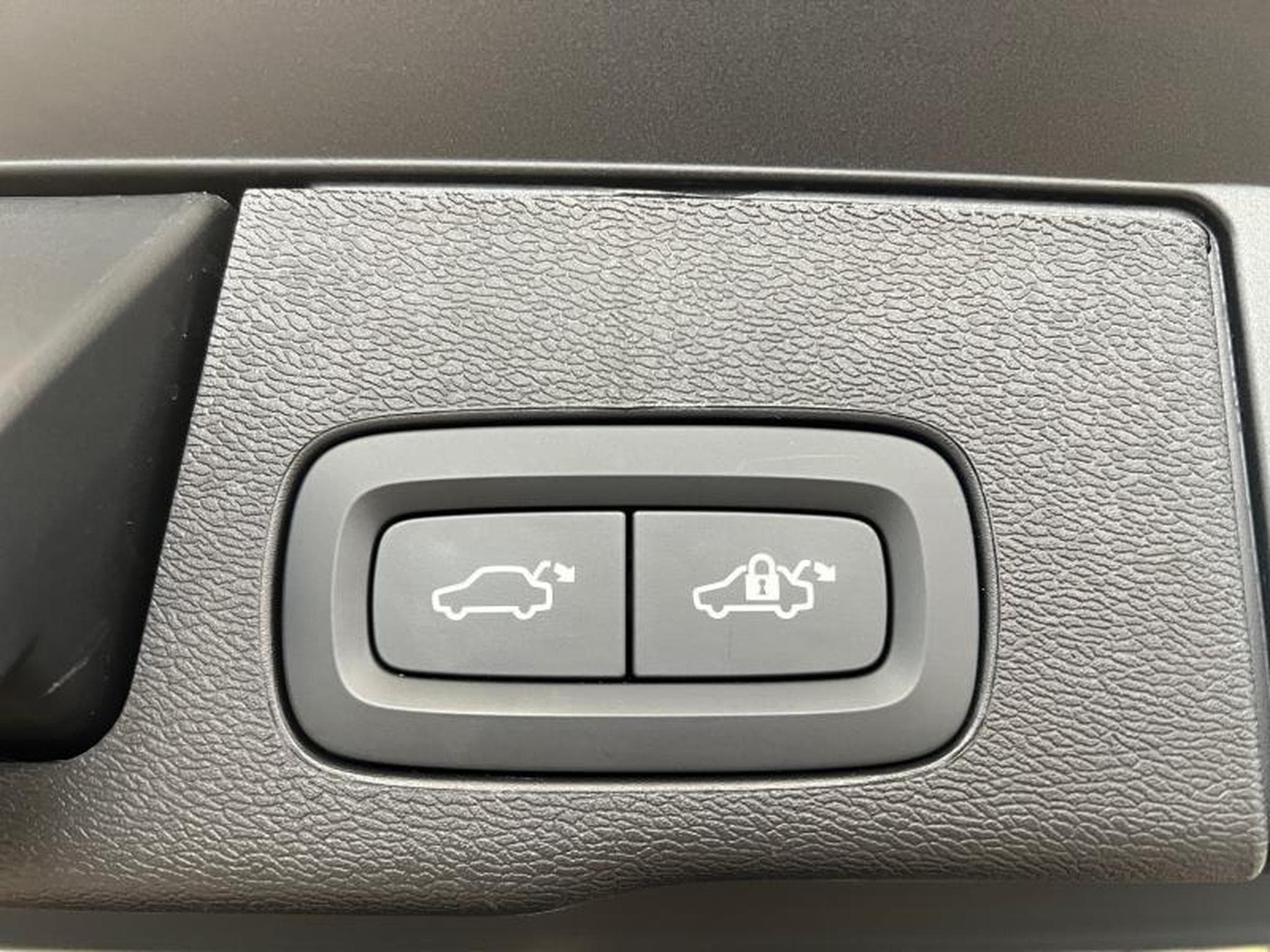 Volvo XC60 Polestar (2025) - Photo 18