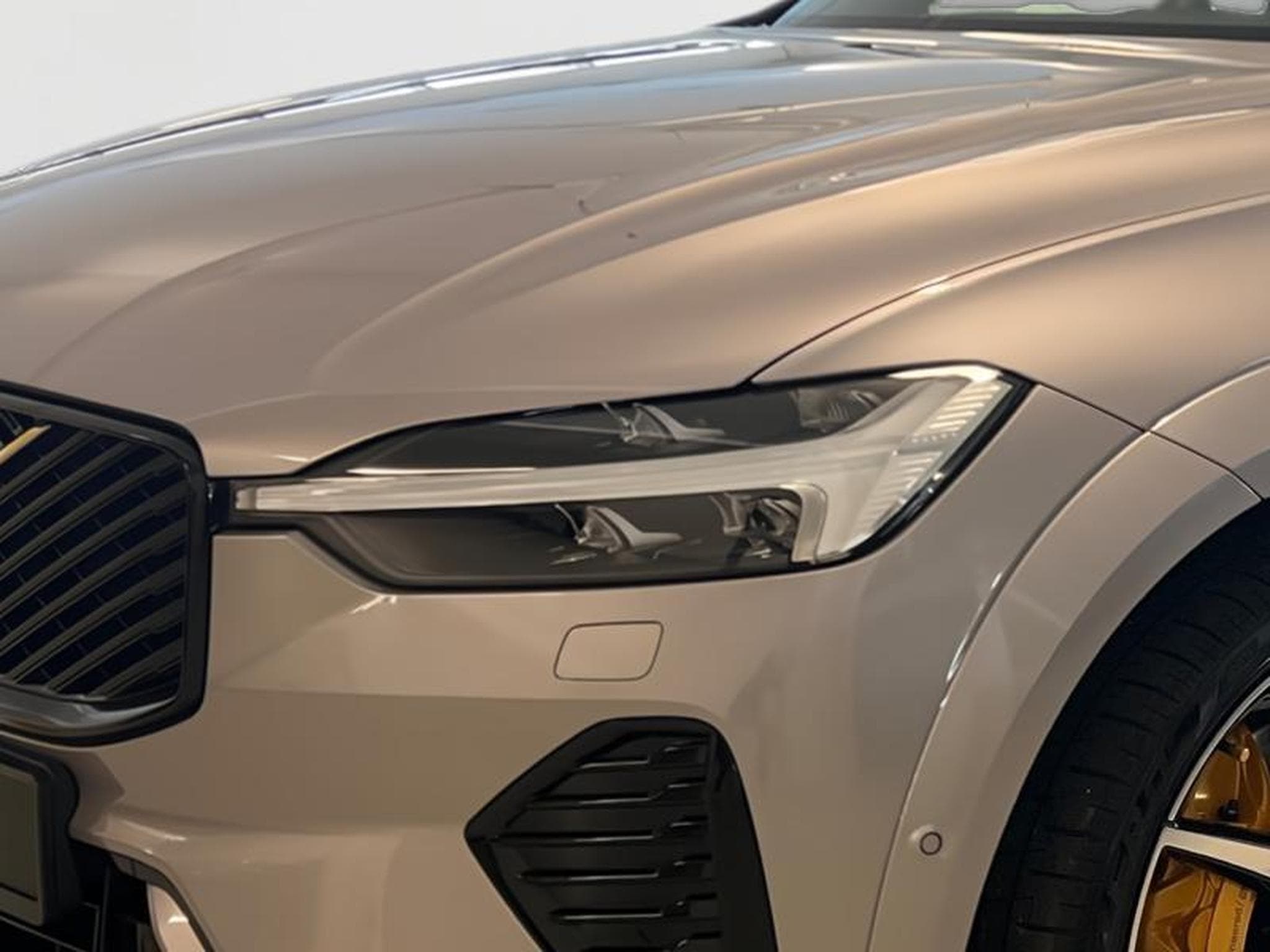 Volvo XC60 Polestar (2025) - Photo 6
