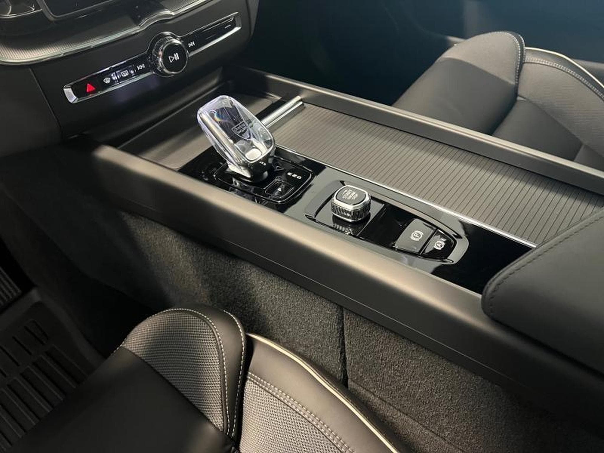 Volvo XC60 Polestar (2025) - Photo 8