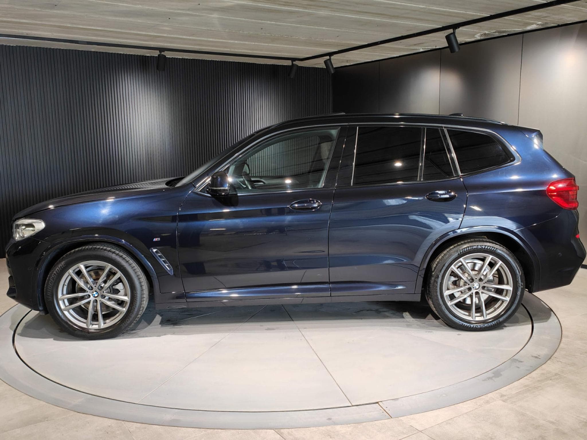 BMW X3 18D SDRIVE PACK M GPS CAMERA CARPLAY TOIT PANO OUVRANT (2021) - Photo 5