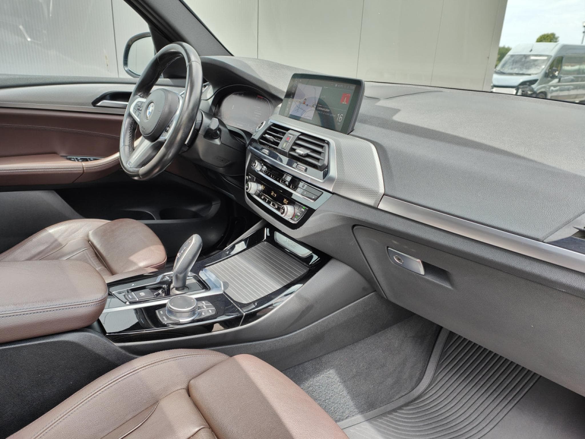BMW X3 18D SDRIVE PACK M GPS CAMERA CARPLAY TOIT PANO OUVRANT (2021) - Photo 7
